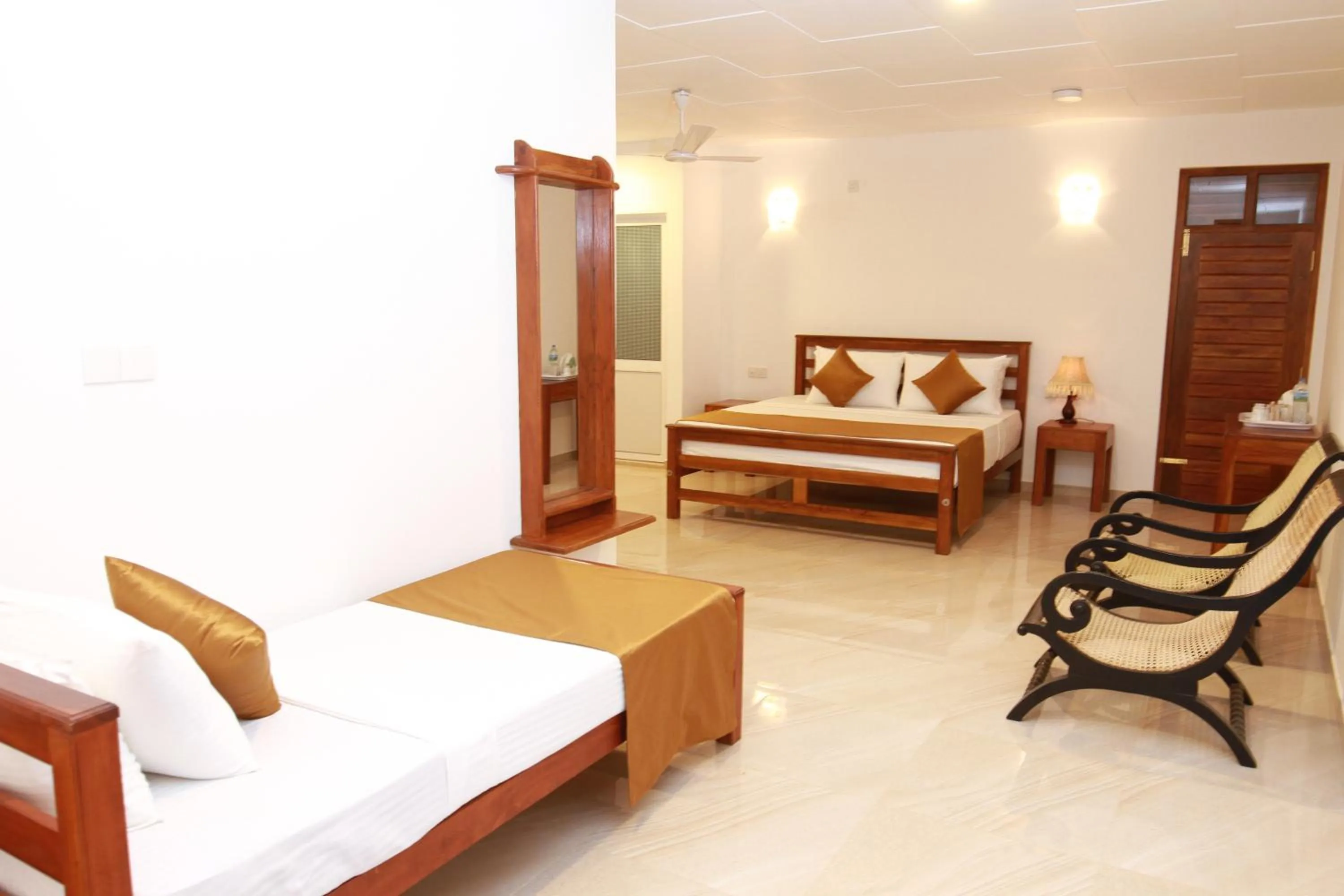 Bedroom, Bed in Hotel Nilketha Yala Tissamaharama