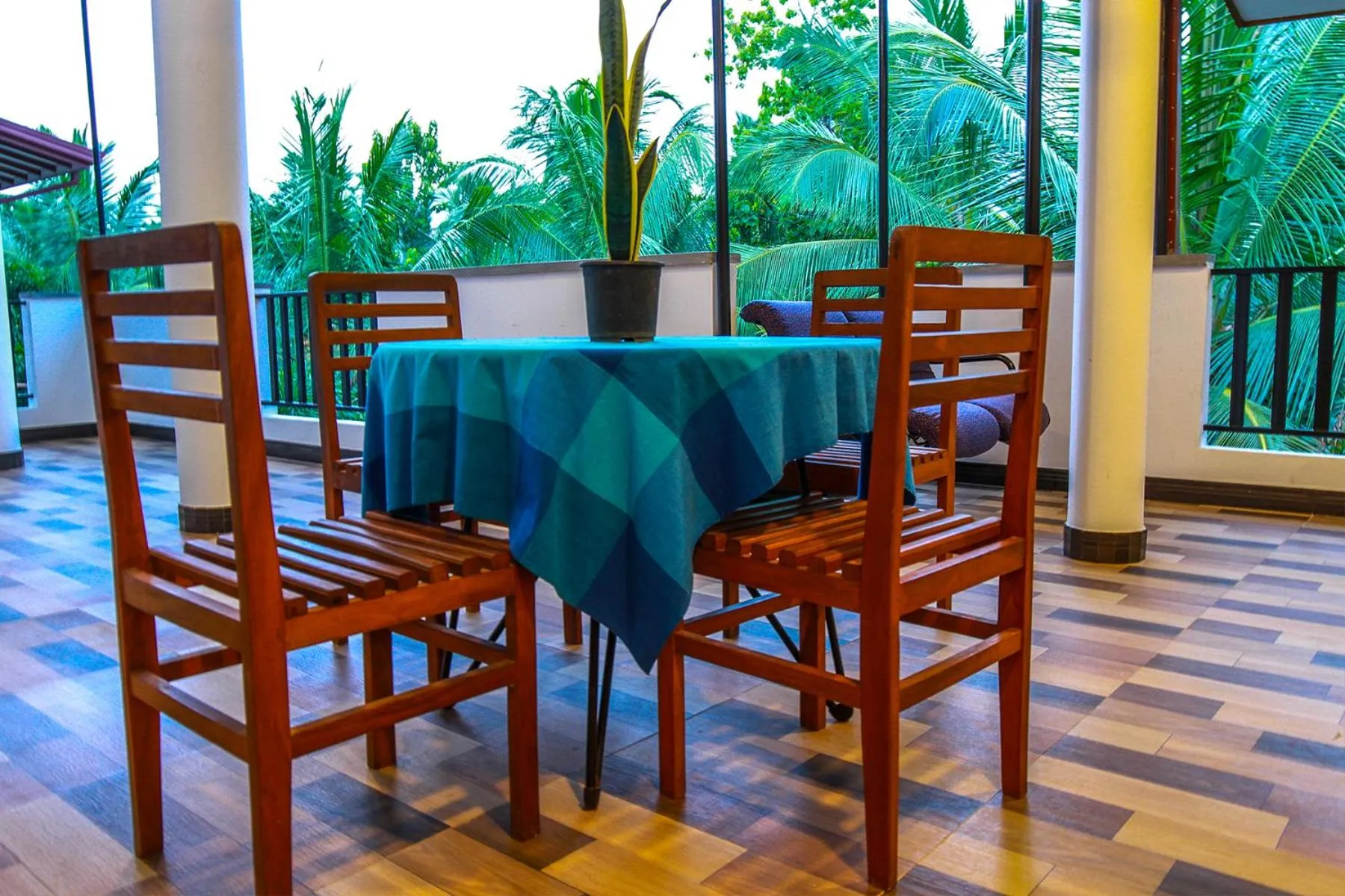 Dining area in Hotel Nilketha Yala Tissamaharama
