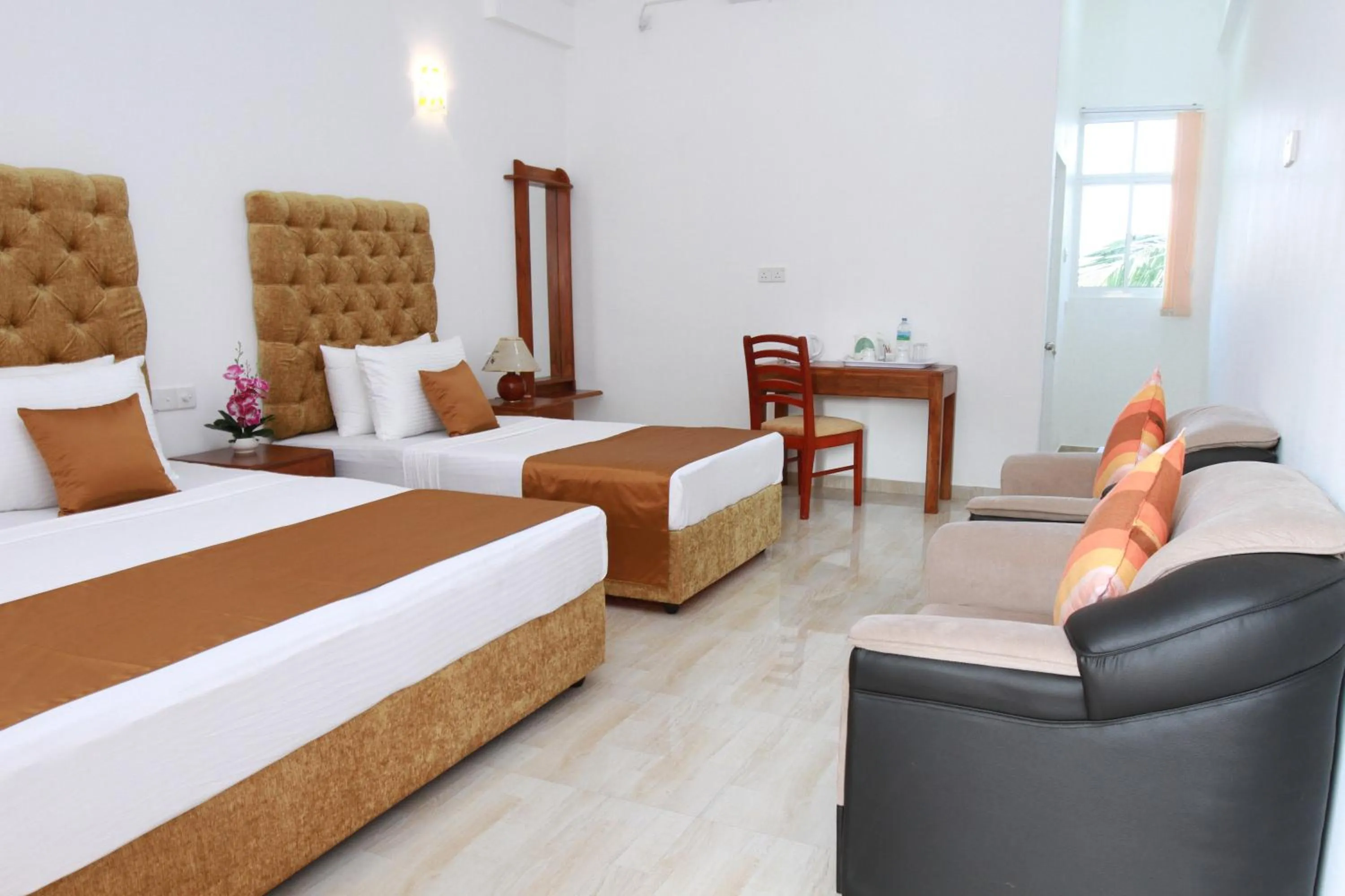 Bedroom, Bed in Hotel Nilketha Yala Tissamaharama