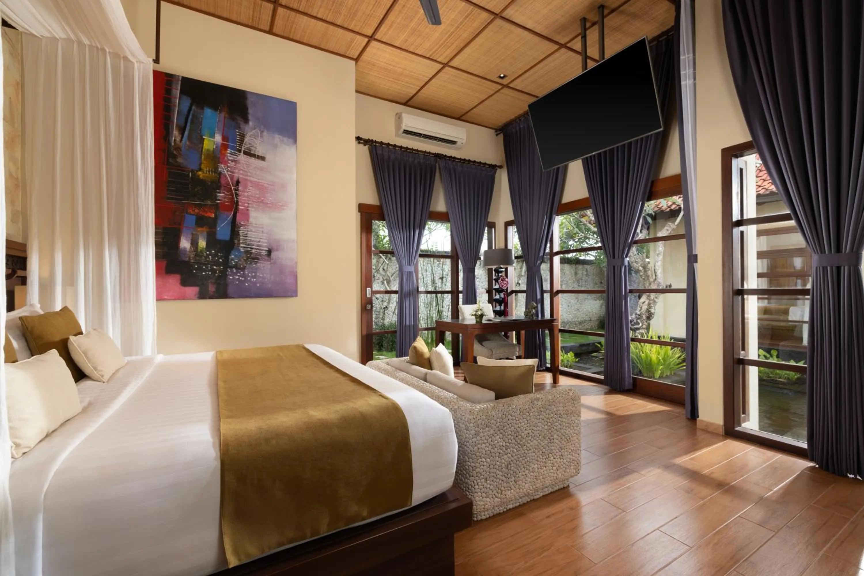 Bed in Nagasutra Villa by Nakula