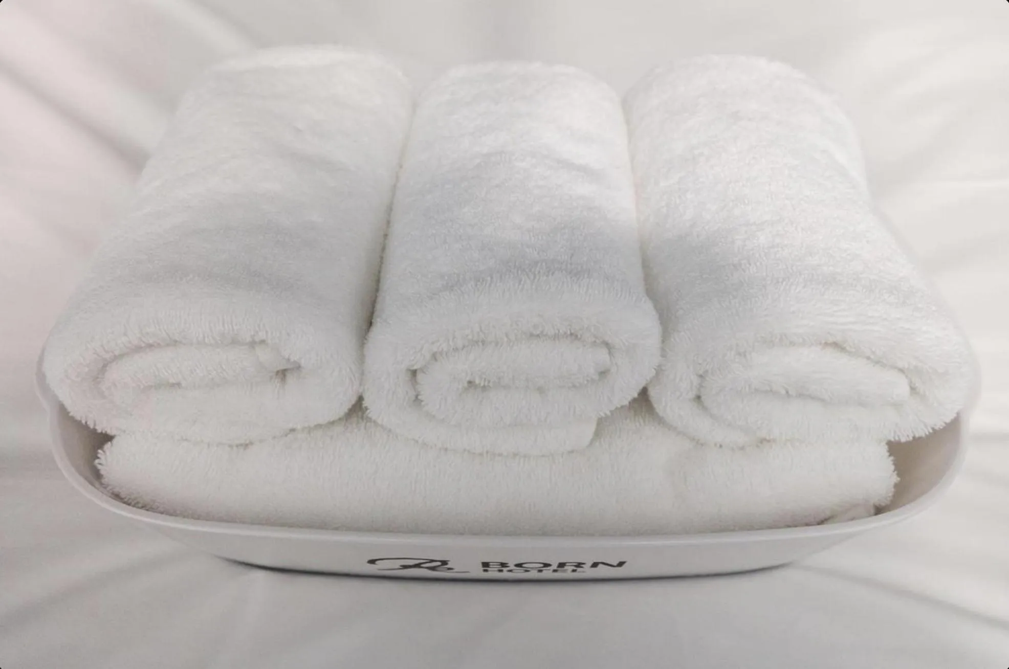 Bed in Gunsan Reborn Hotel