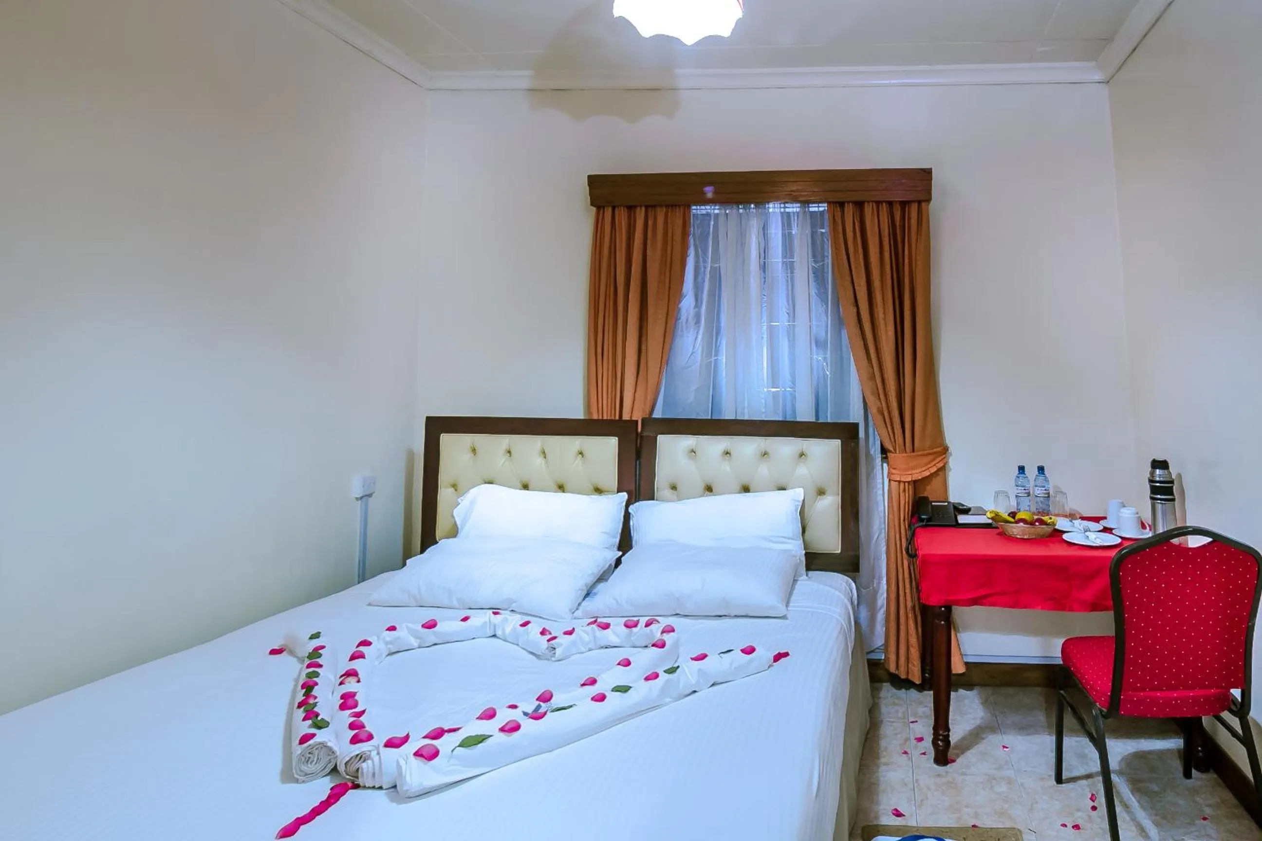 Bed in Chak Guesthouse & Conference Center