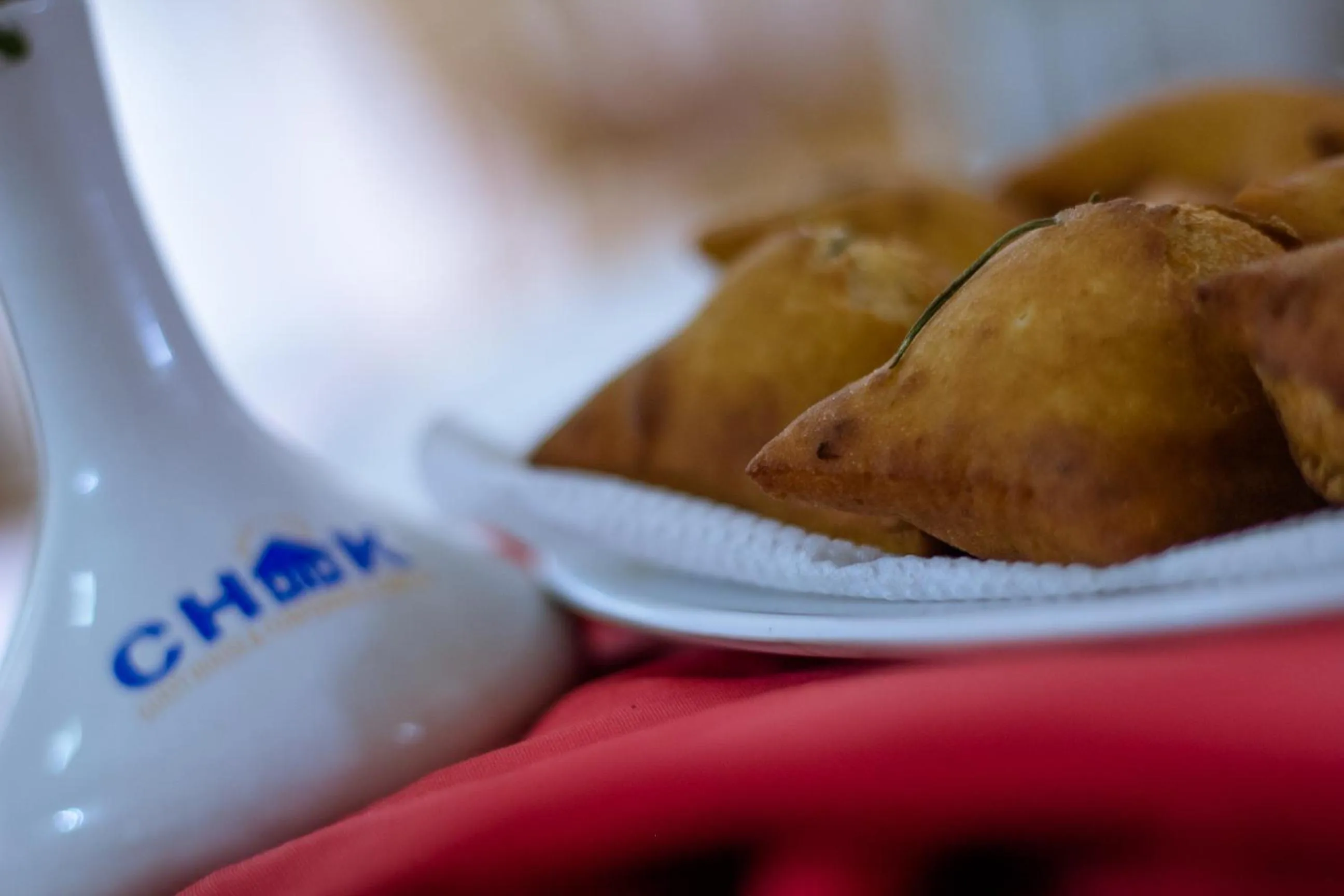 Food and drinks in Chak Guesthouse & Conference Center