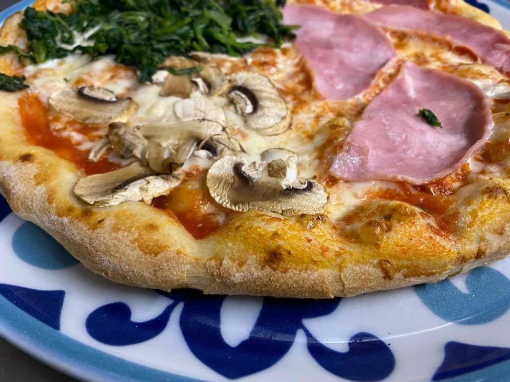 Restaurant/places to eat in Fachwerk-Hotel Eisenbart