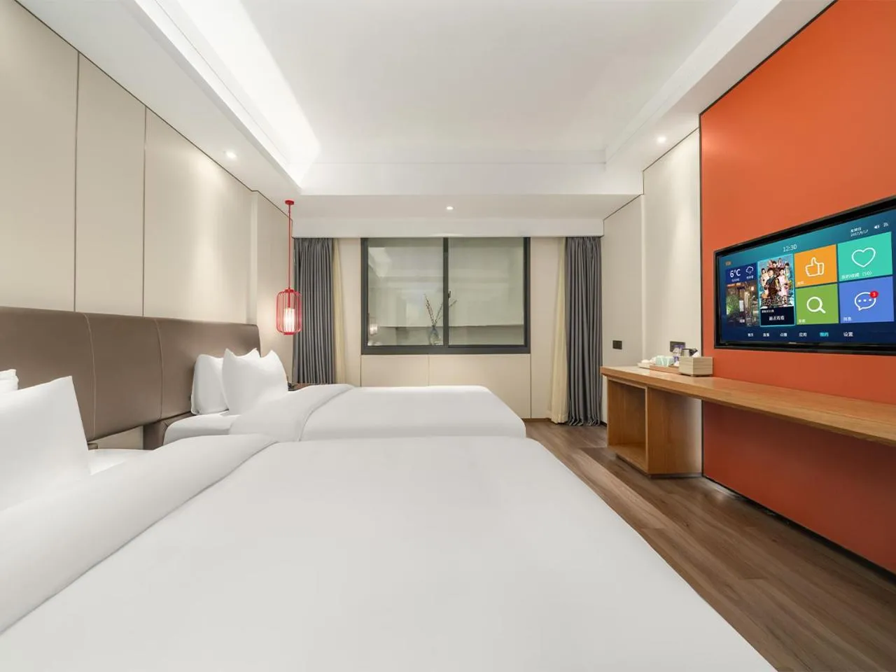 Bed in Kaiyuan Mingting Hotel, near Gulou Metro Station, Tianyi Square, Ningbo