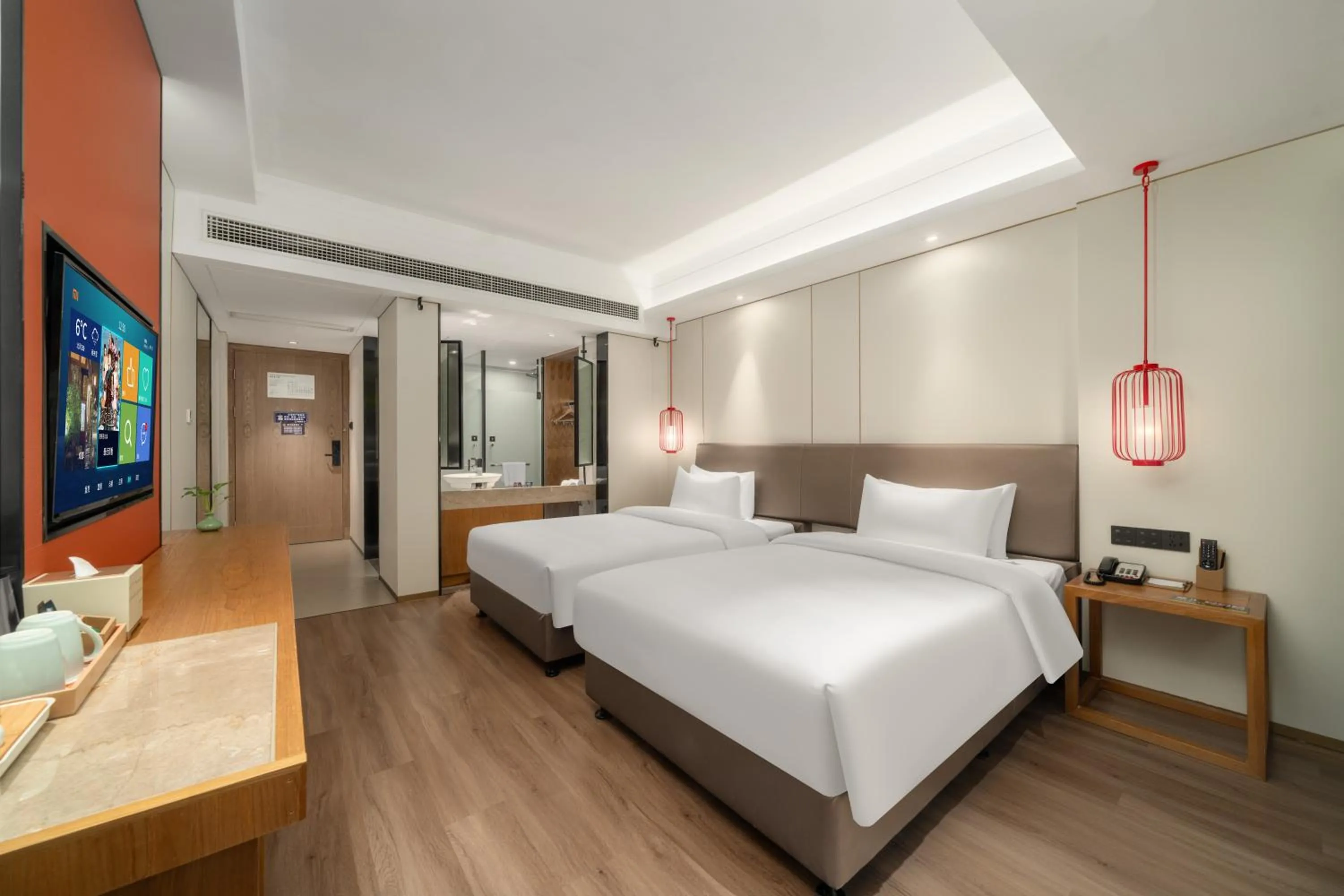 Bed in Kaiyuan Mingting Hotel, near Gulou Metro Station, Tianyi Square, Ningbo