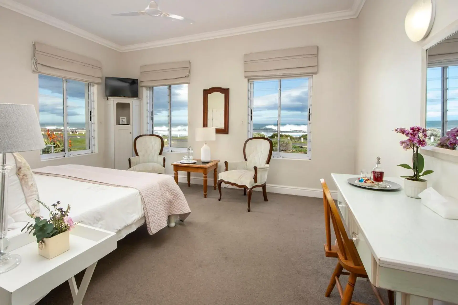 Sea view, Bed in 138 Marine Beachfront Guesthouse Sea view, Bed in 138 Marine Beachfront Guesthouse