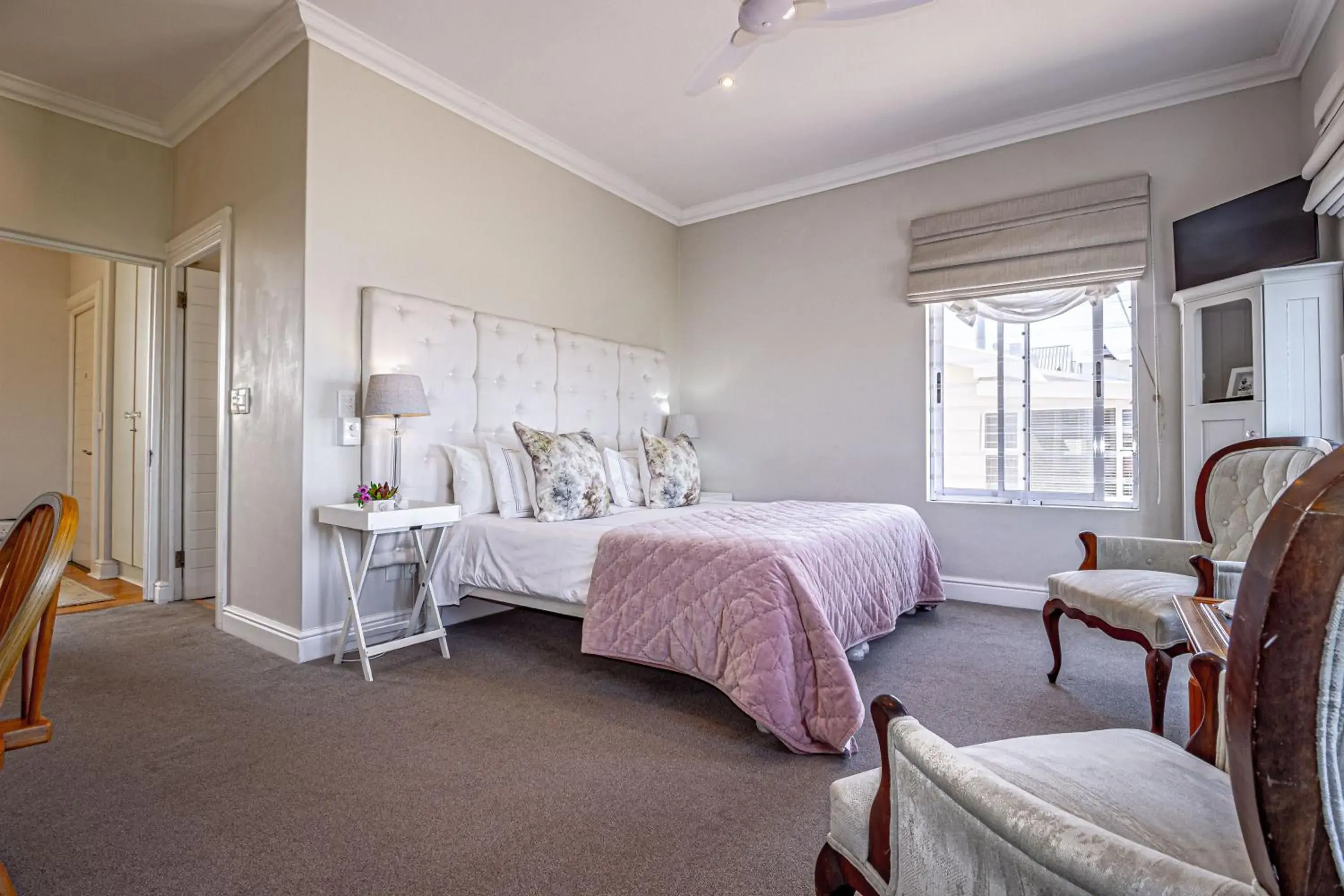 Bed in 138 Marine Beachfront Guesthouse Bed in 138 Marine Beachfront Guesthouse