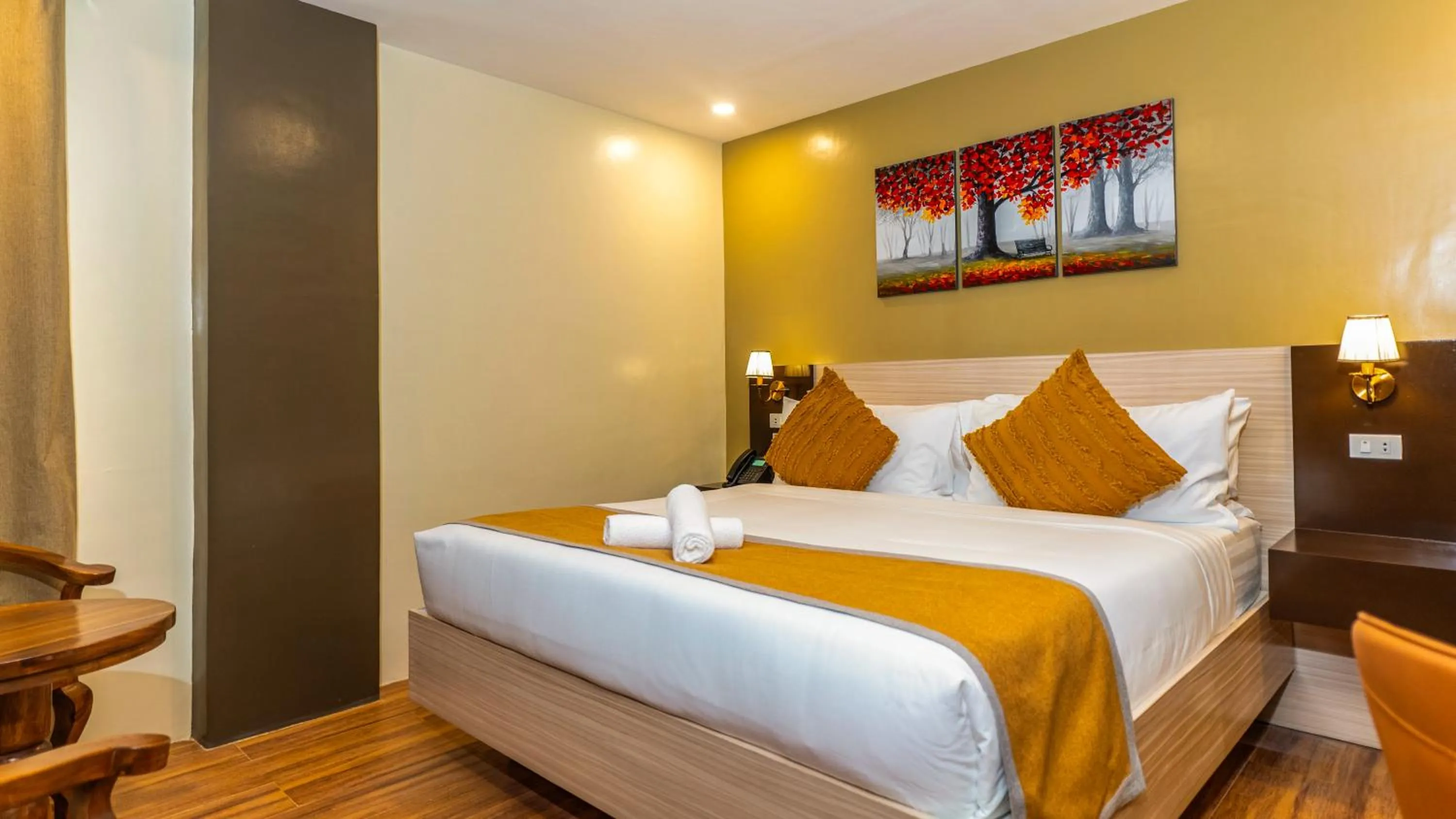 Suite in Hollywood Hotel Puerto Princesa