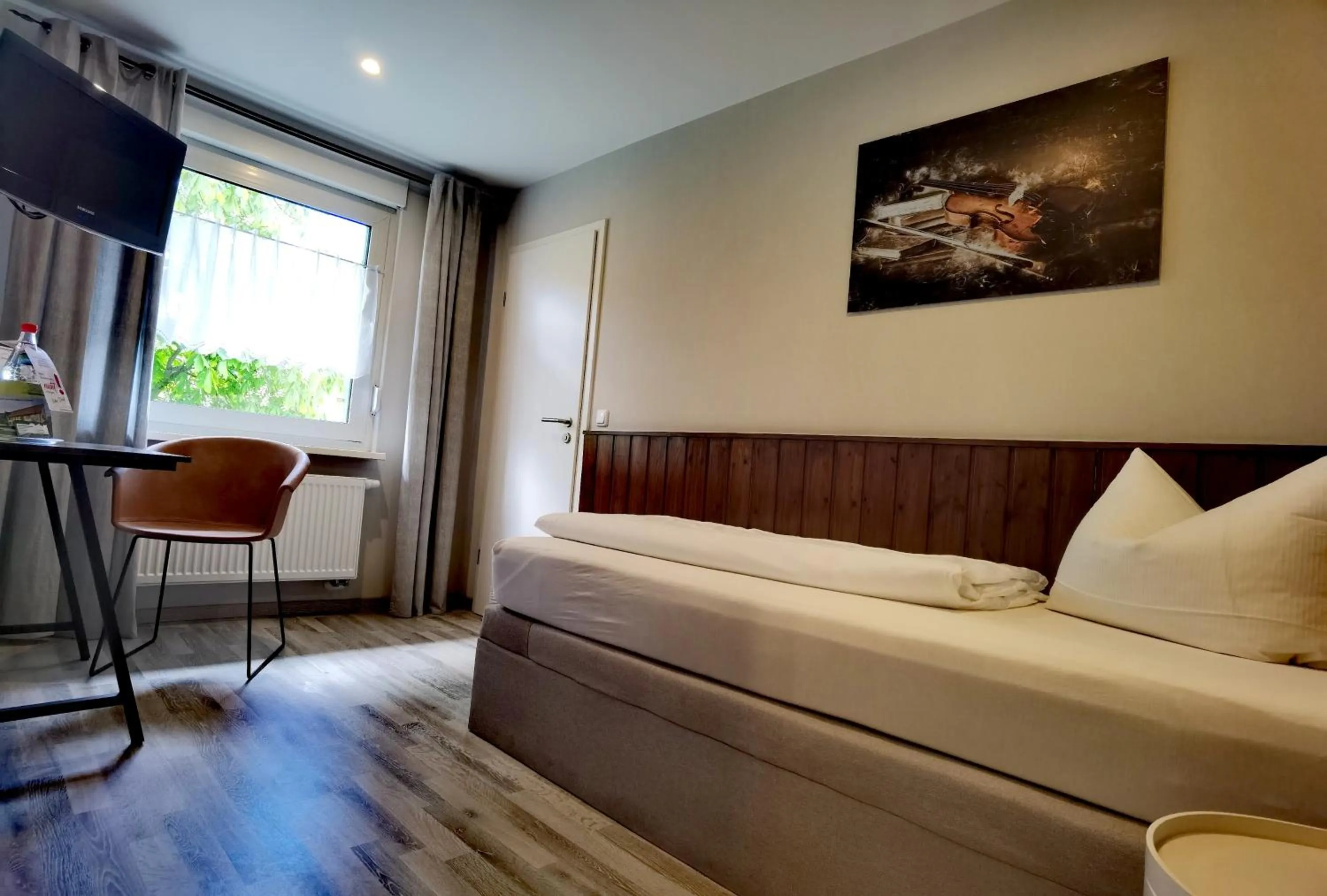 Bed in Hotel Wandersleben - Erfurt