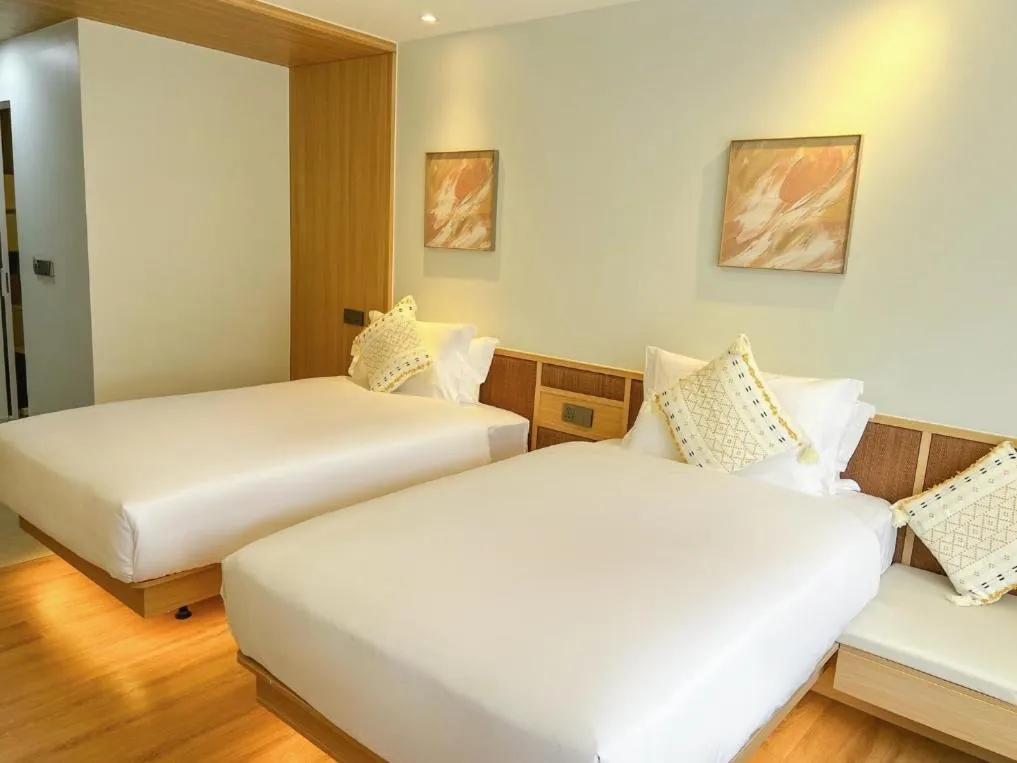 Bedroom, Bed in Wyndham Garden Samui Wing