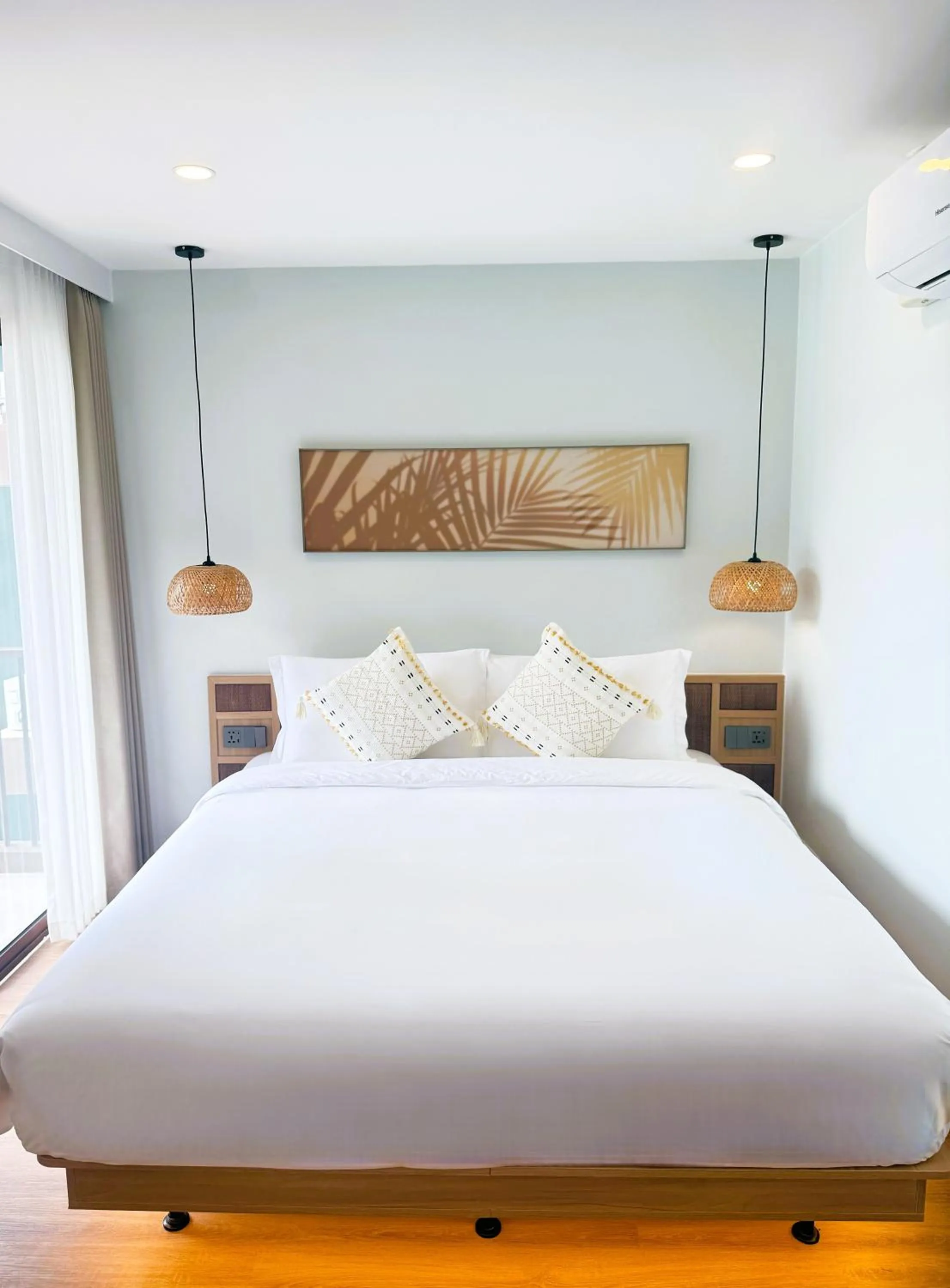 Bedroom, Bed in Wyndham Garden Samui Wing