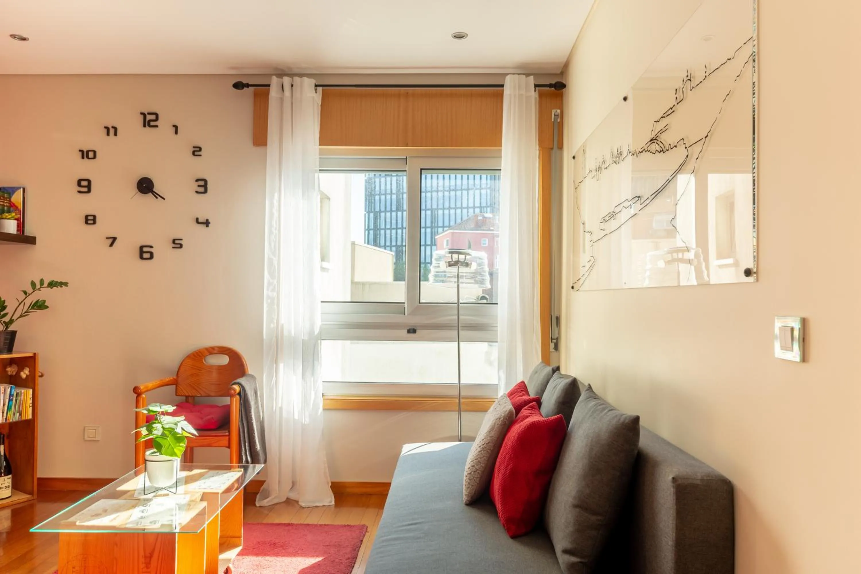 Francos Relaxing Apartment by the metro