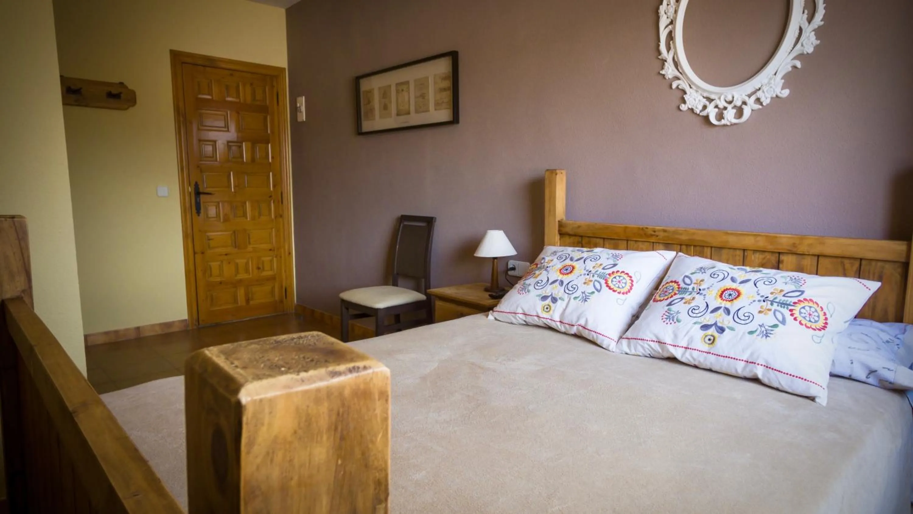 Decorative detail, Bed in Hotel La Gerencia