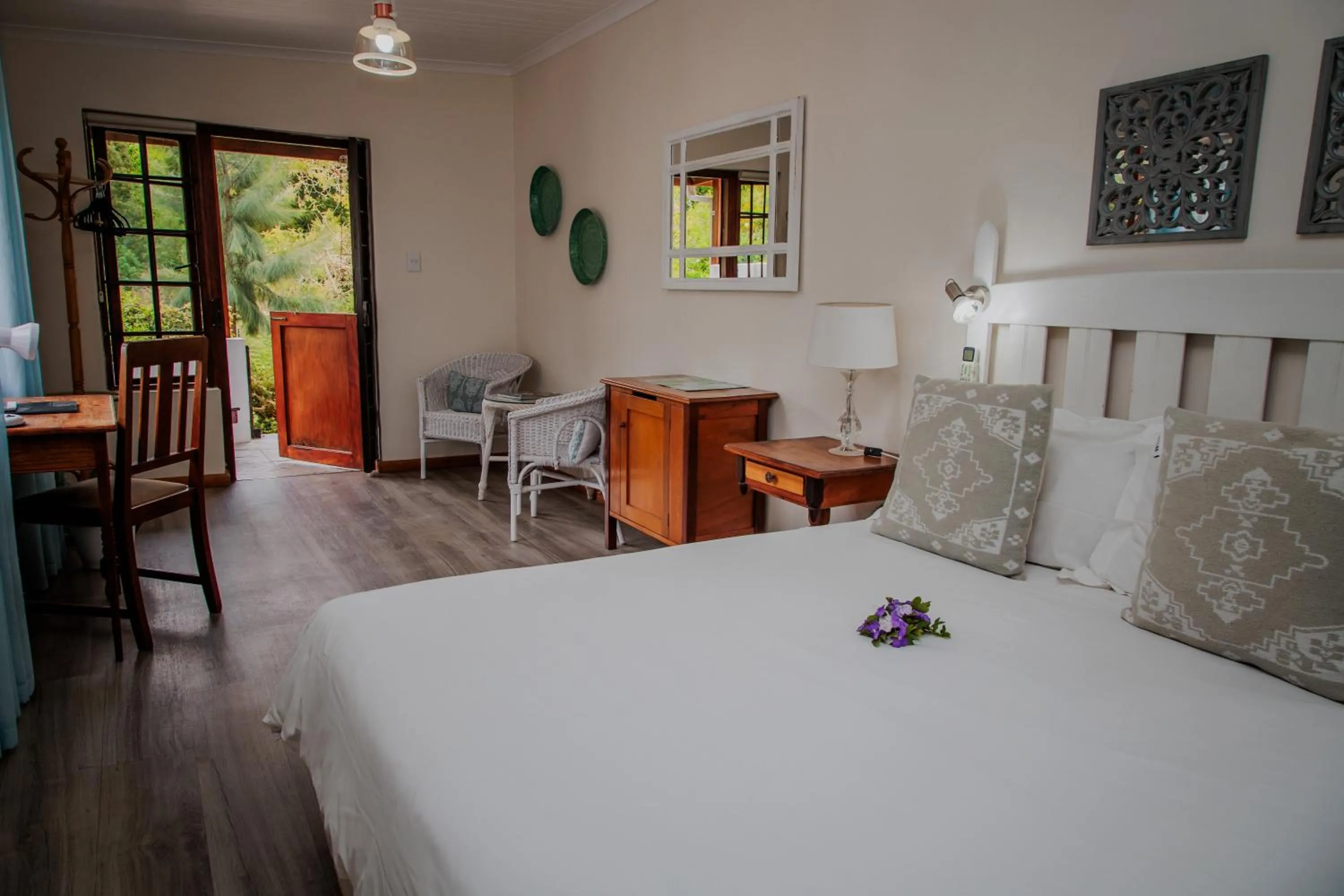 Bed in Aan de Oever Guesthouse