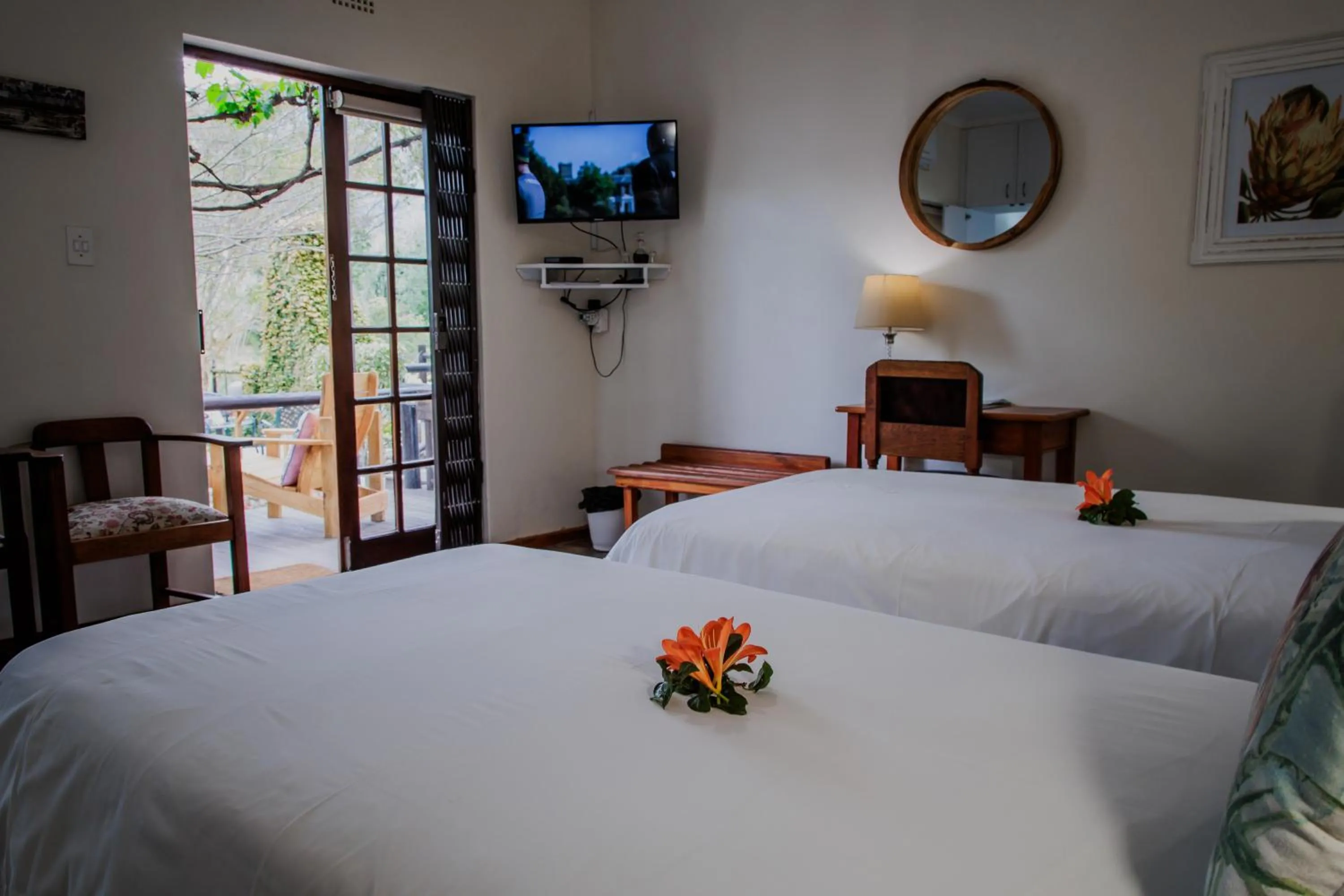 Bed in Aan de Oever Guesthouse