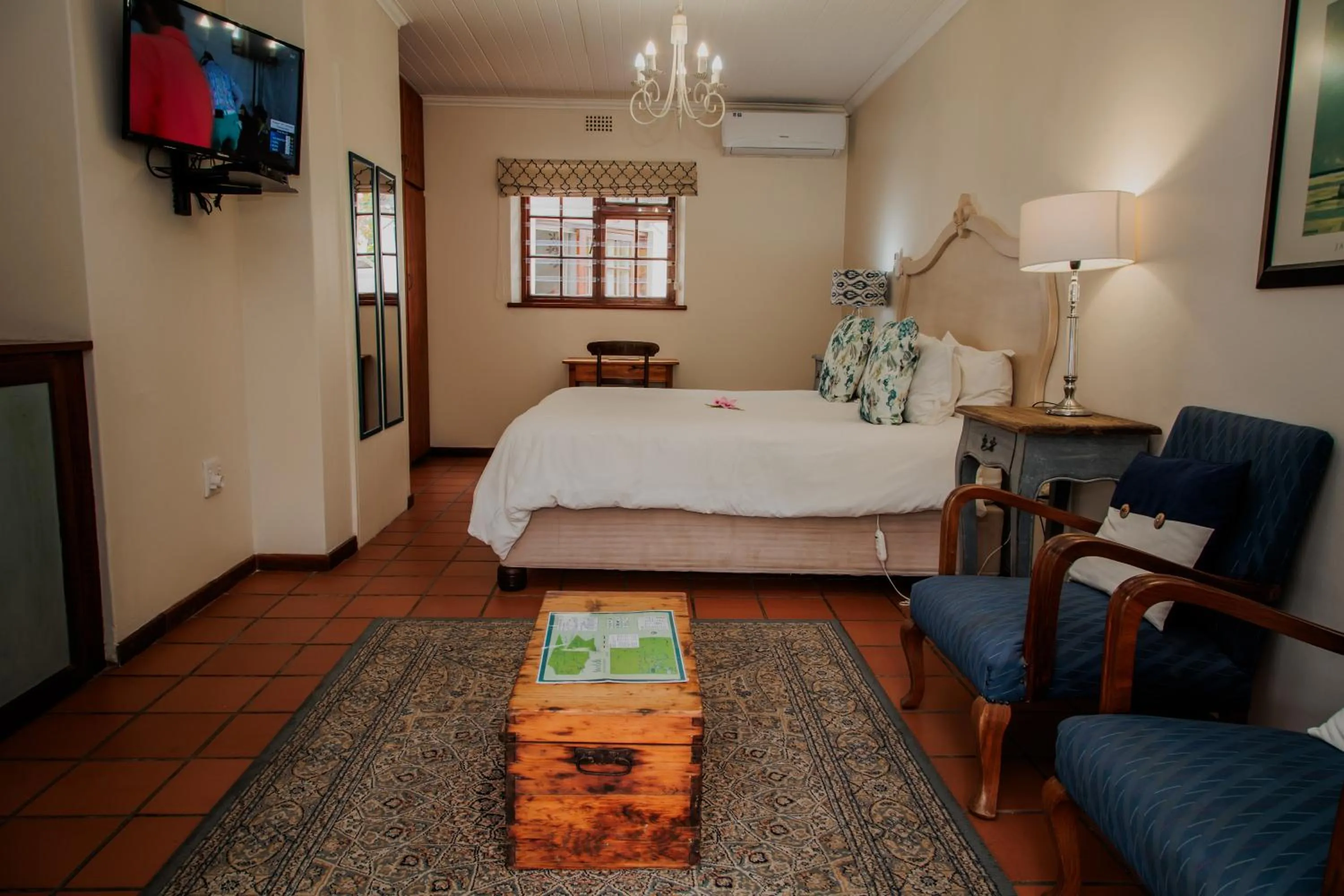 Bed in Aan de Oever Guesthouse