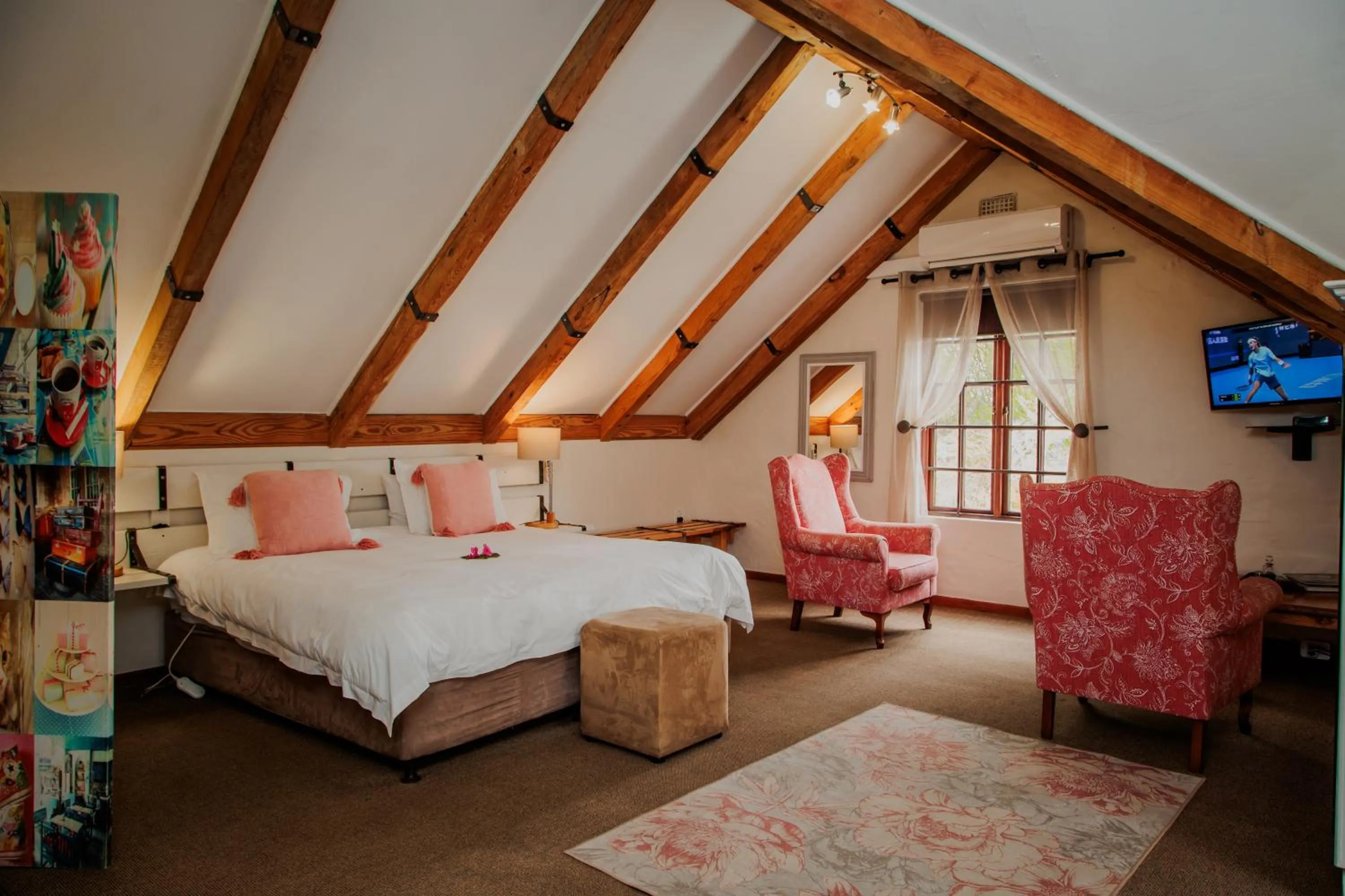 Bed in Aan de Oever Guesthouse