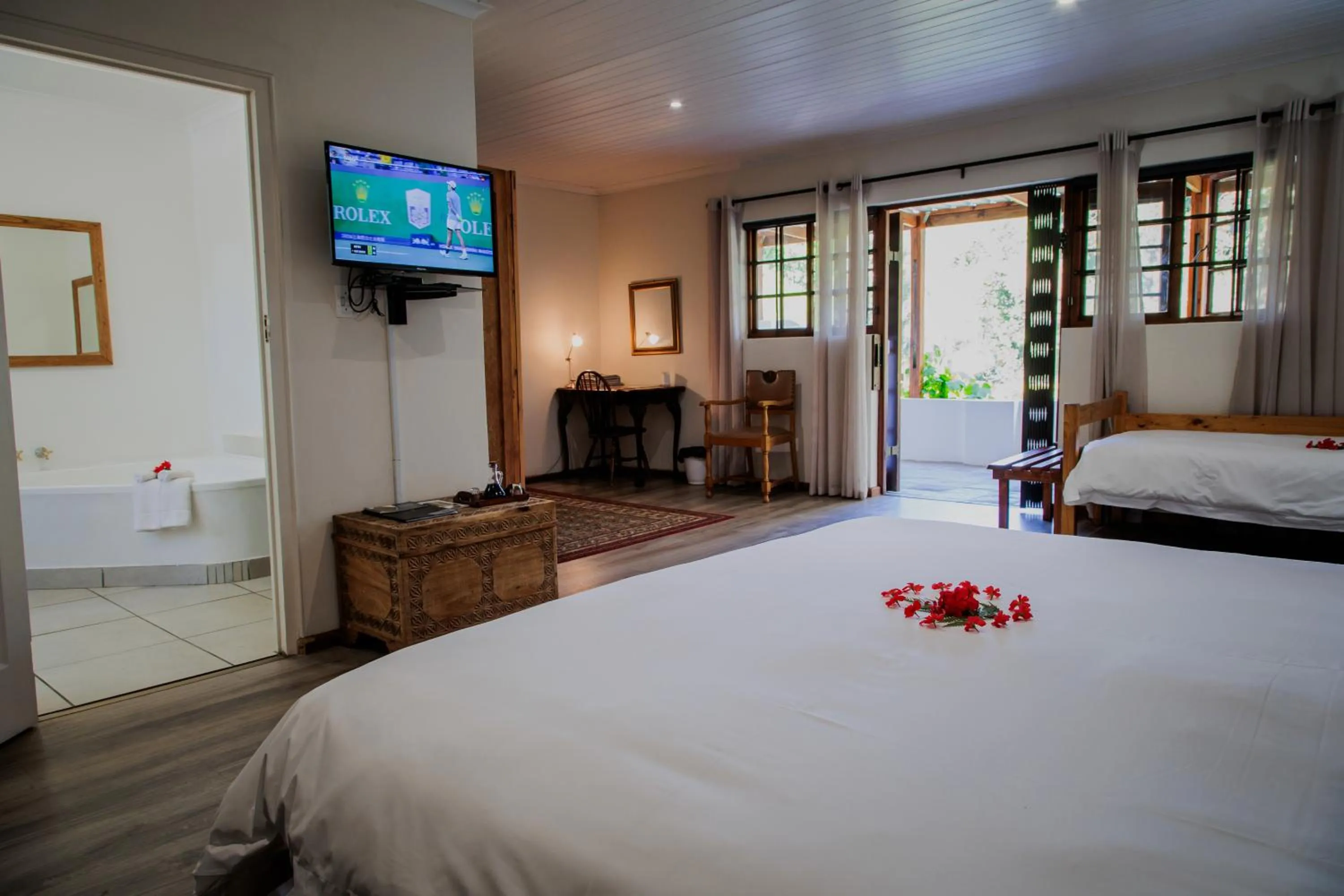 Bed in Aan de Oever Guesthouse