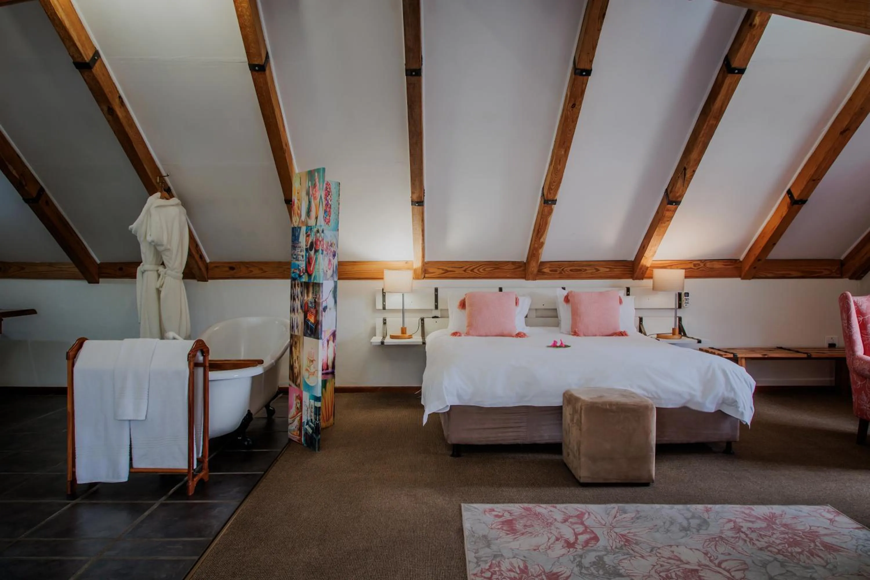 Bed in Aan de Oever Guesthouse