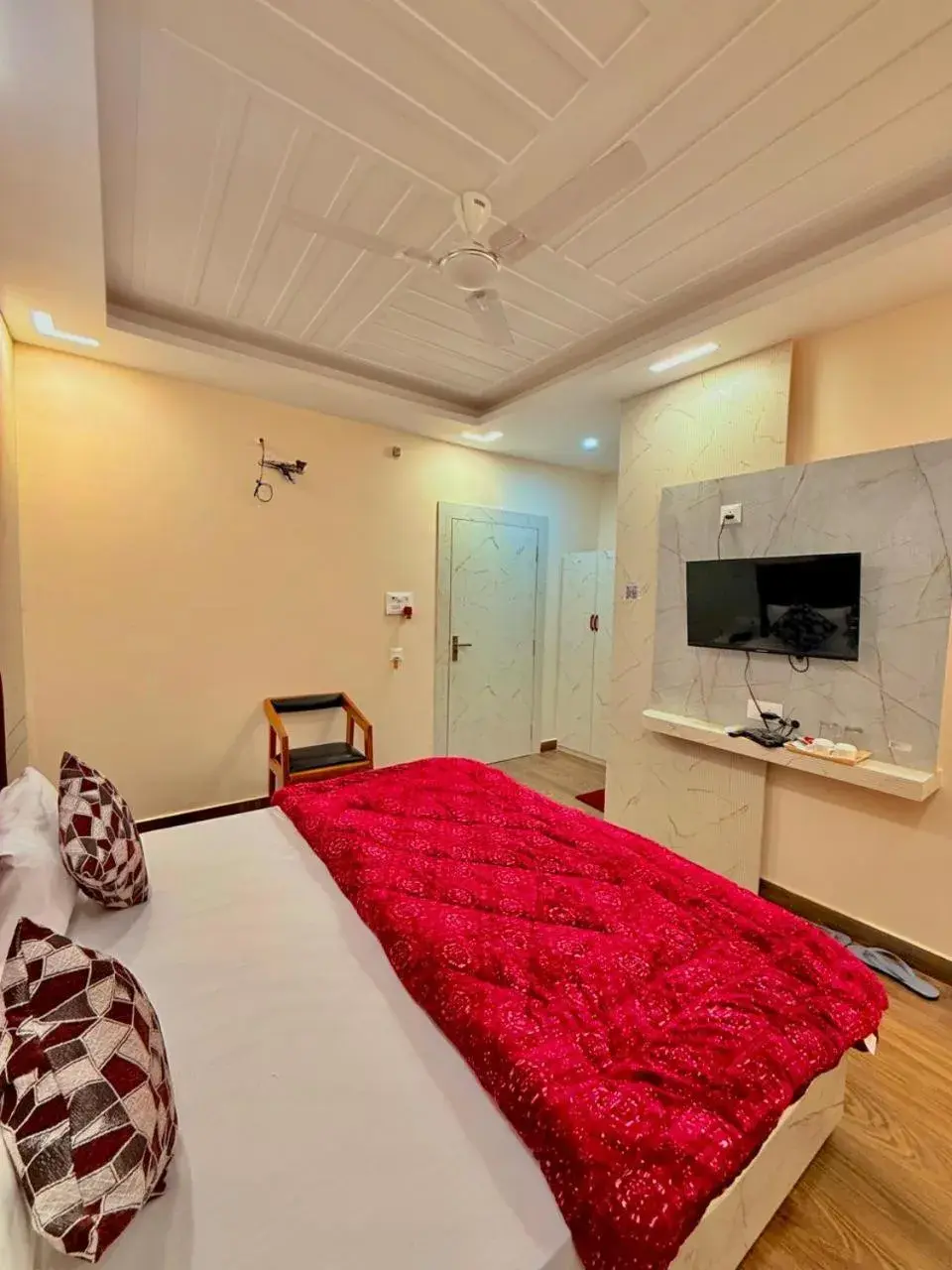 Superior King Room - single occupancy in The Kridha Palace Superior King Room - single occupancy in The Kridha Palace