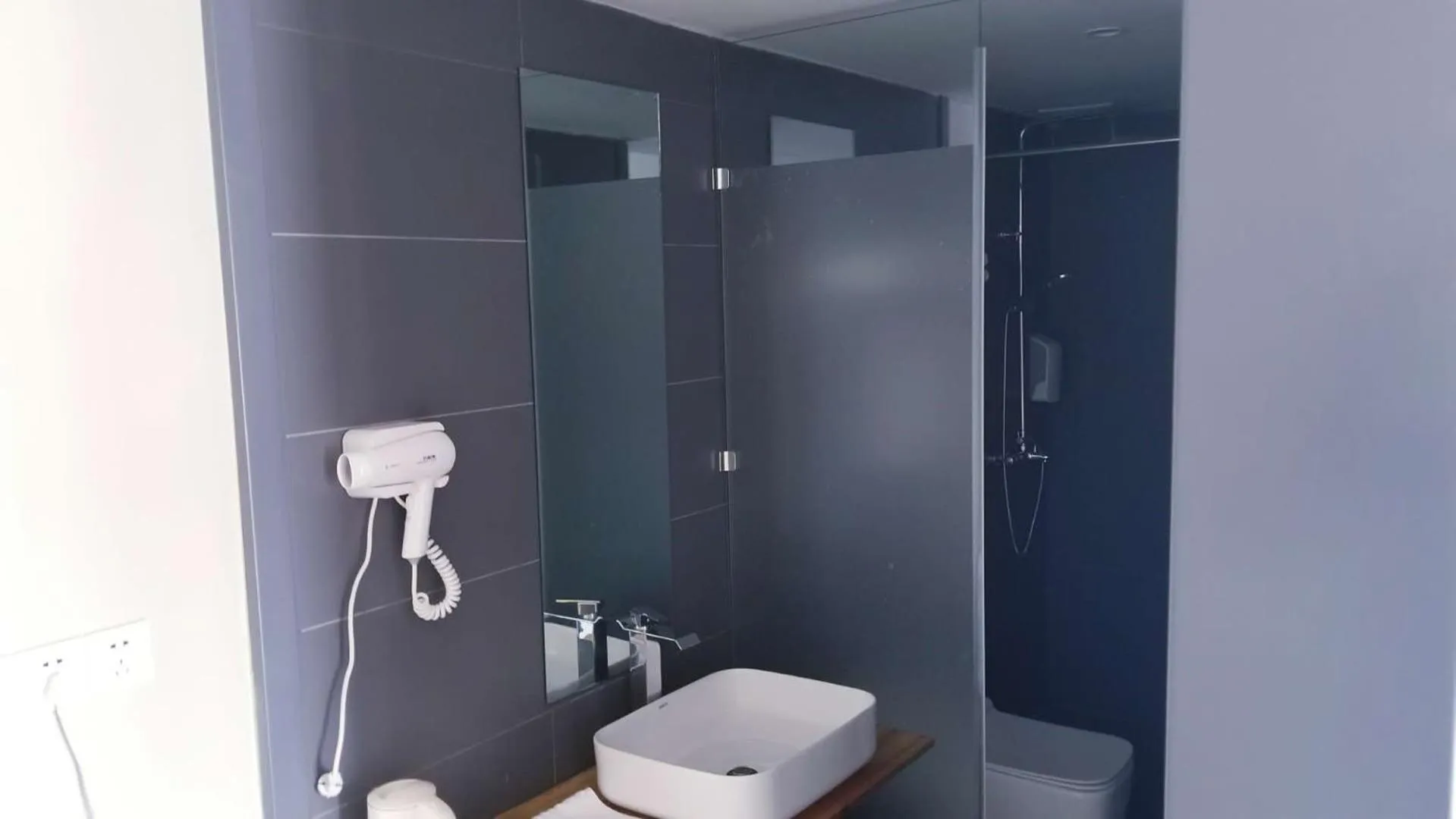 Bathroom in Fengma Feiyang Hostel