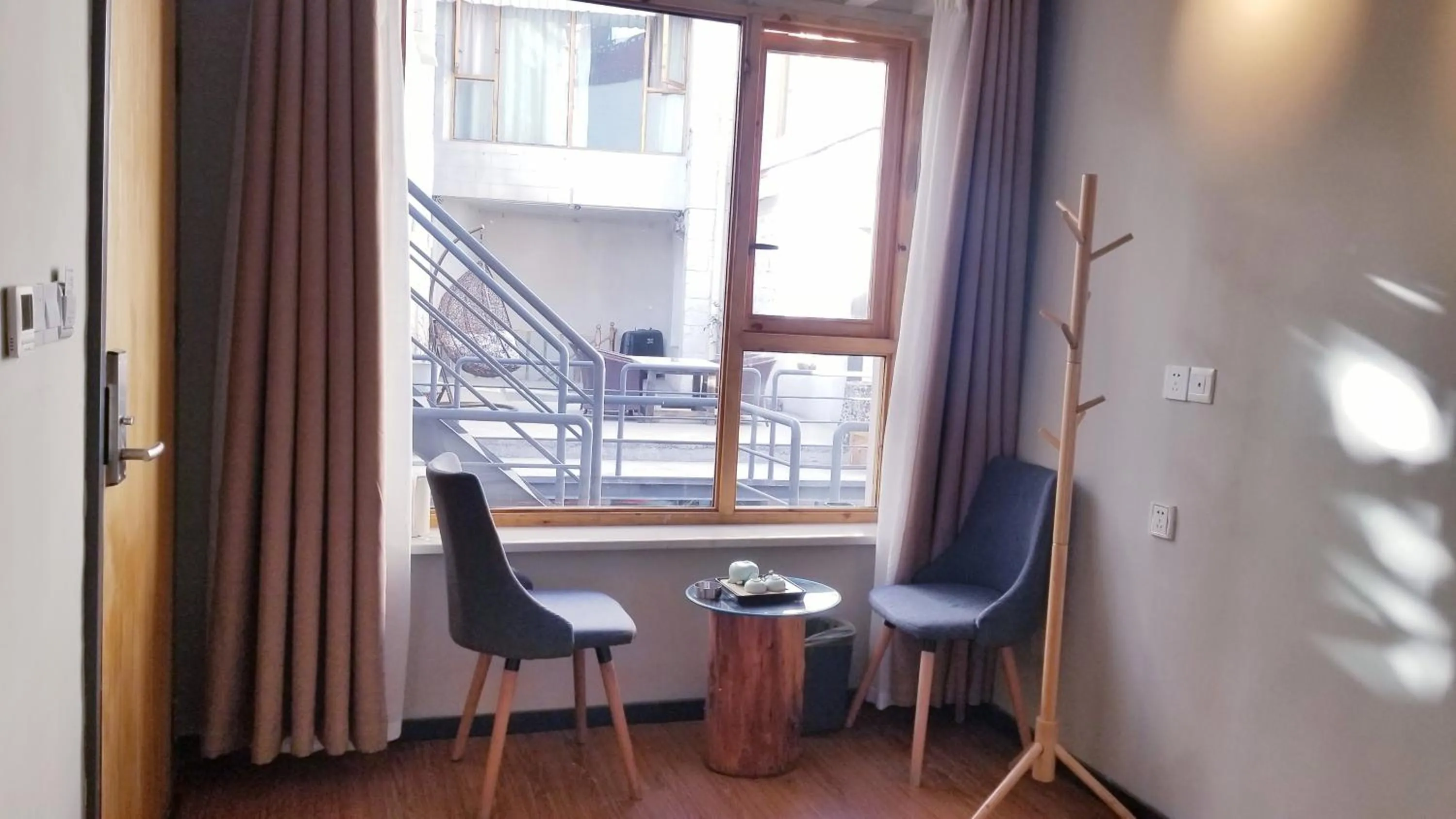 Coffee/tea facilities in Fengma Feiyang Hostel