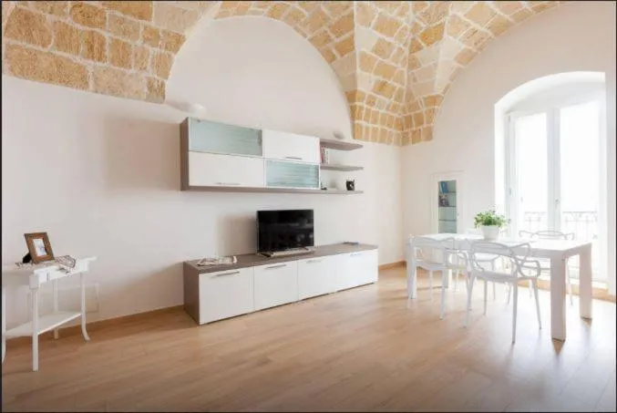 Property building in Casa Vittorio Veneto