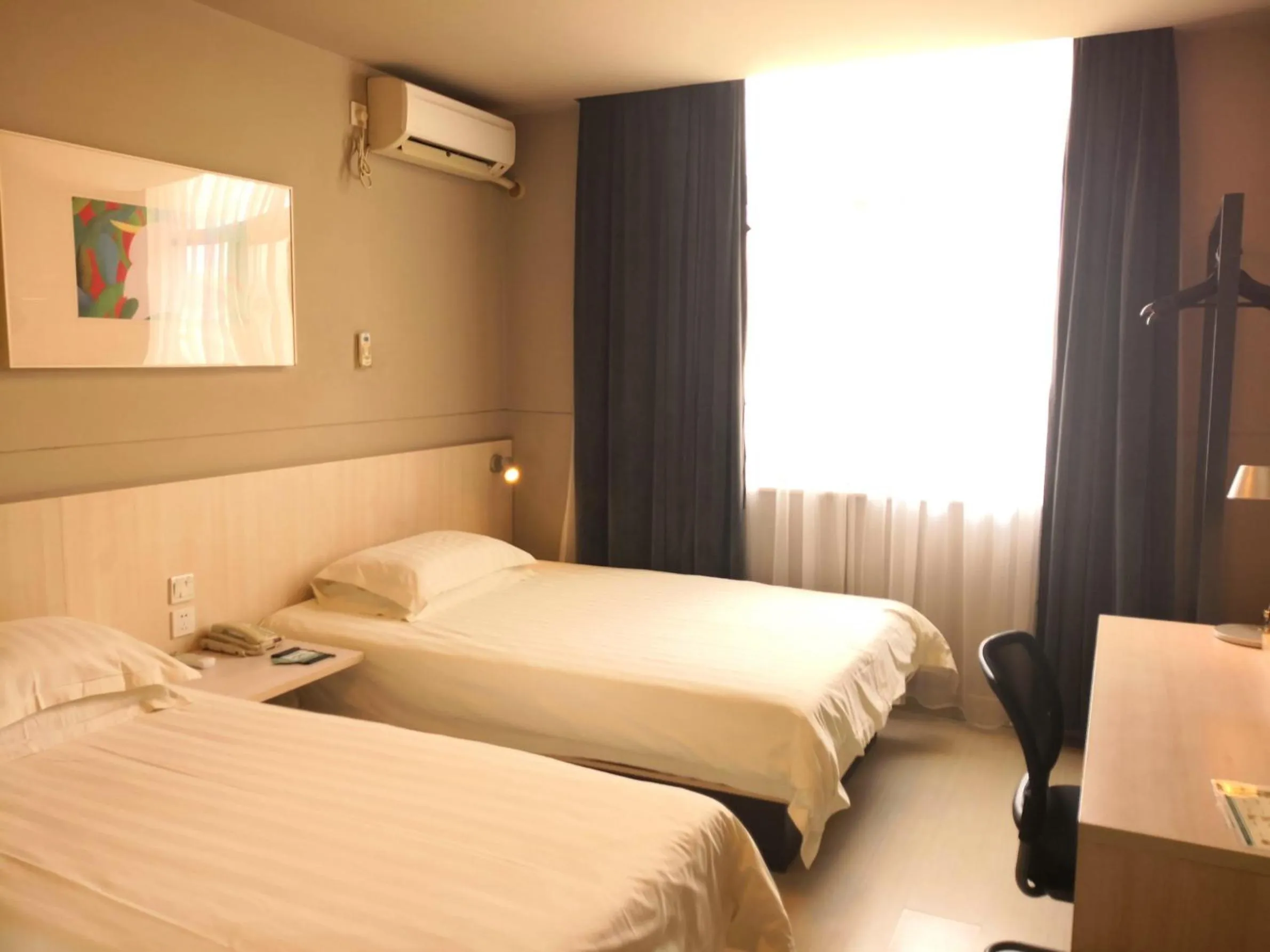 Bed in Jinjiang Inn Huaibei Mengshan Road