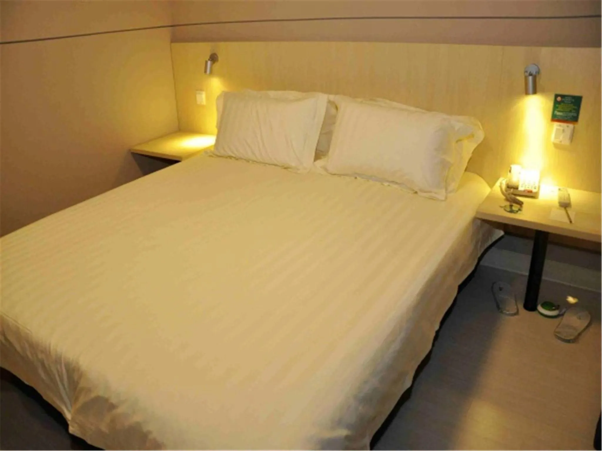 Bed in Jinjiang Inn Xiamen North Railway Station Jiageng Sports Stadium