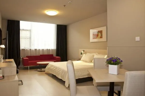 Bed in Jinjiang Inn Fuzhou Cangshan Olympic Centre