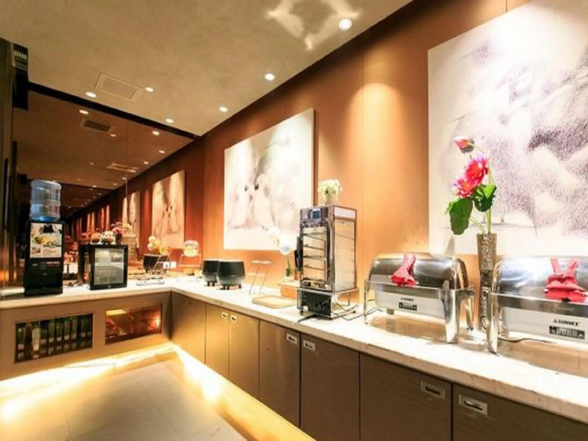 Restaurant/places to eat in Jinjiang Inn Beihai Beibu Gulf Square