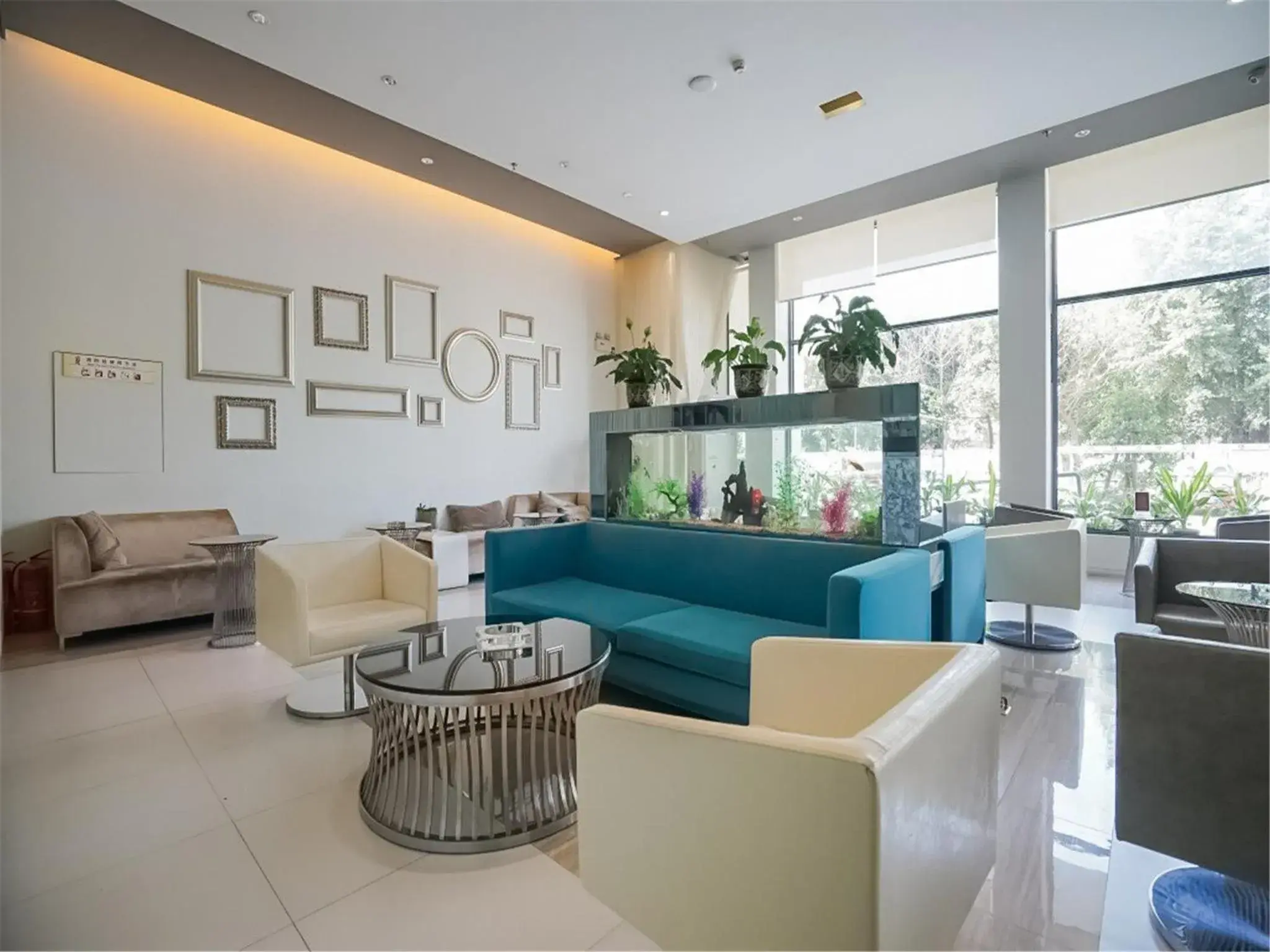 Facade/entrance in Jinjiang Inn Xiamen Jimei University Guomao Facade/entrance in Jinjiang Inn Xiamen Jimei University Guomao