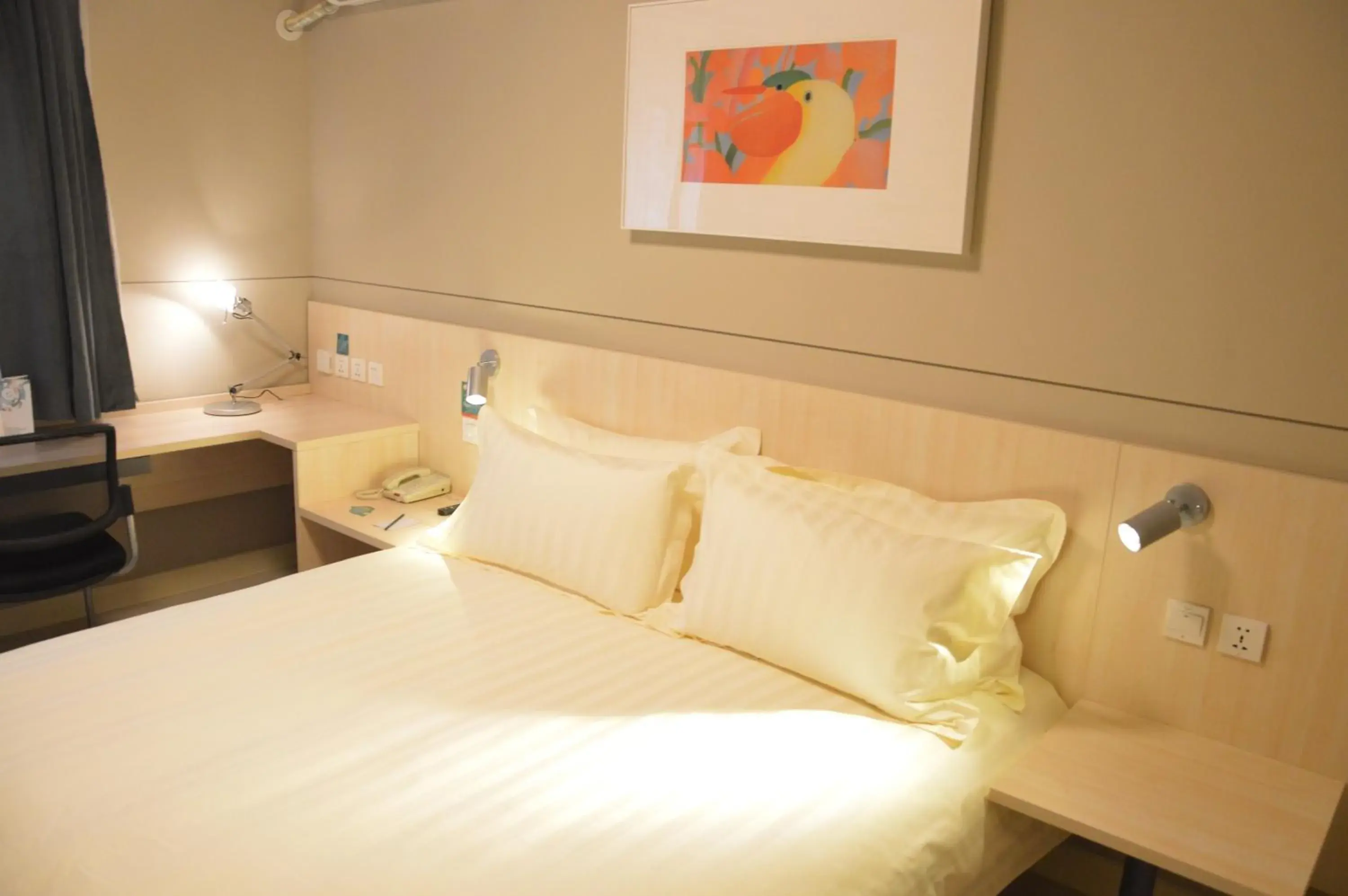 Bedroom, Bed in Jinjiang Inn Baoding Xiangyang Avenue Bedroom, Bed in Jinjiang Inn Baoding Xiangyang Avenue