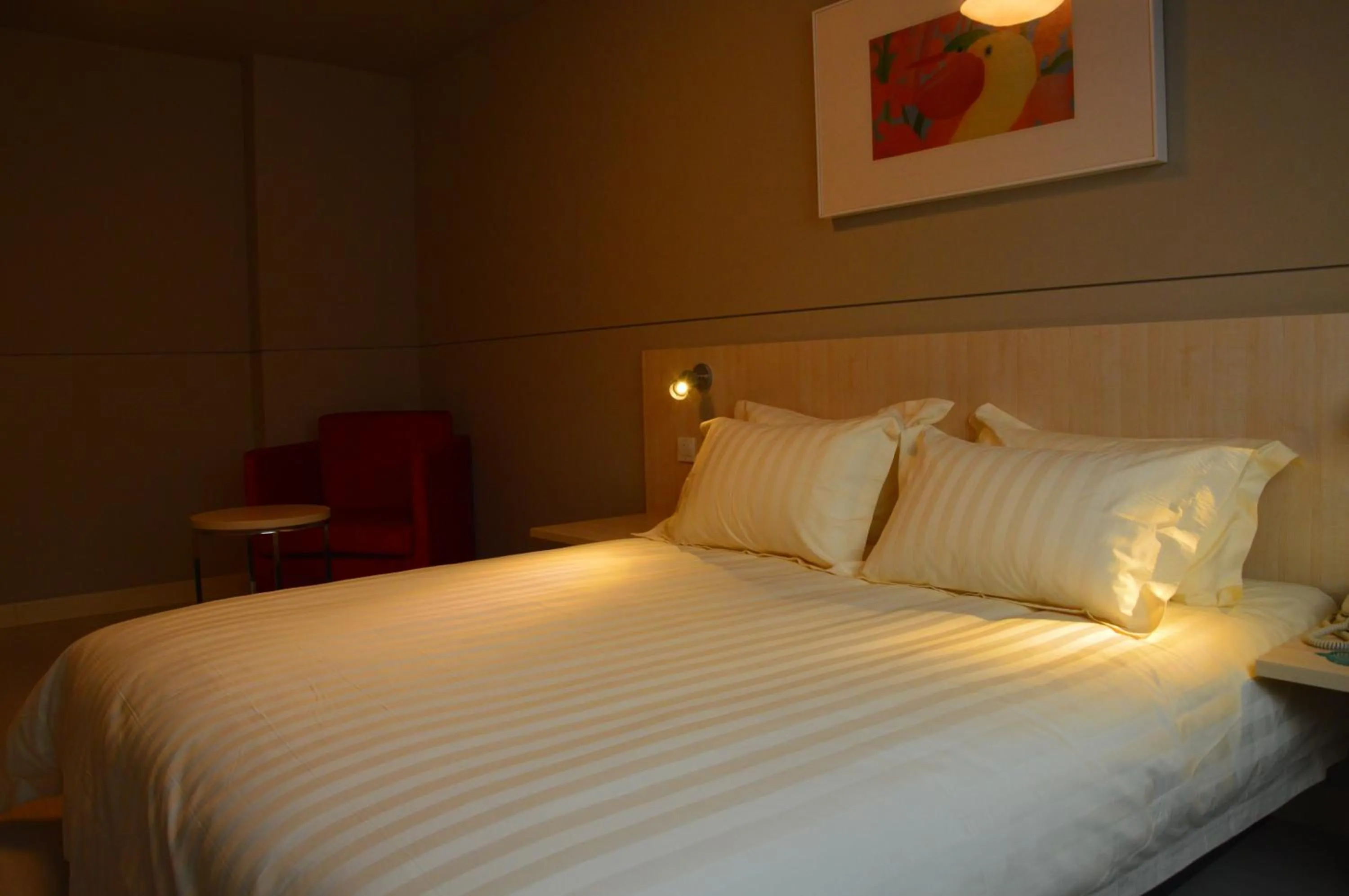 Bedroom, Bed in Jinjiang Inn Baoding Xiangyang Avenue