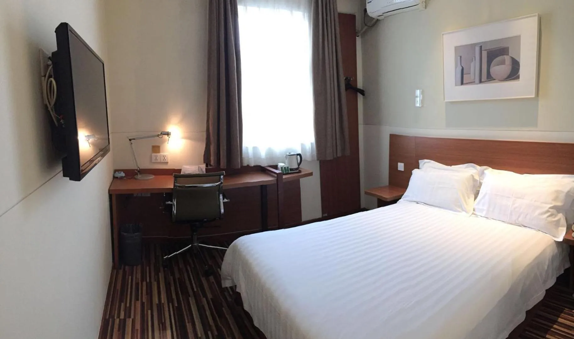 Photo of the whole room, Bed in Goldmet Inn Changzhi Bayi Square