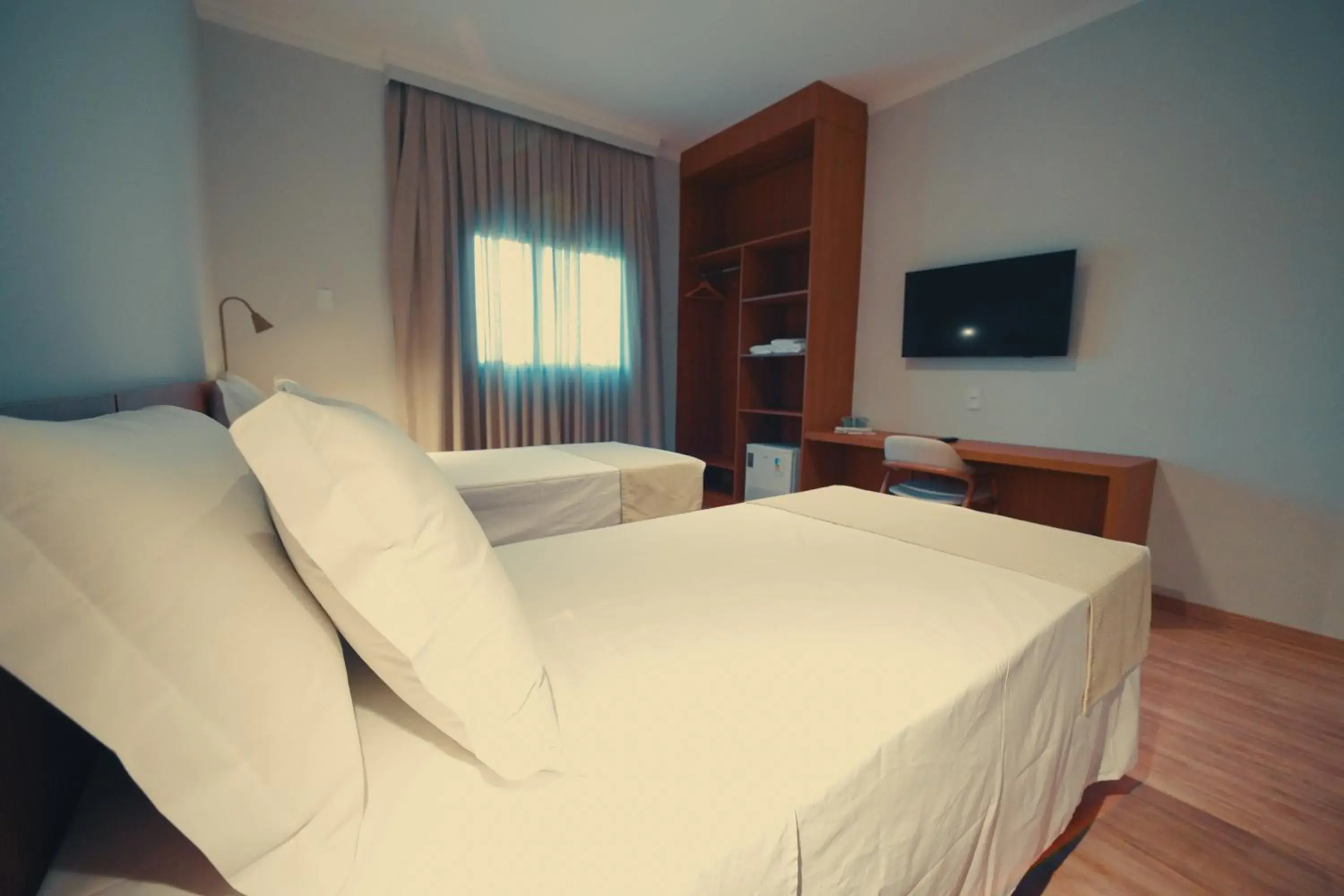 Standard Double or Twin Room in Clatt Hotel Standard Double or Twin Room in Clatt Hotel