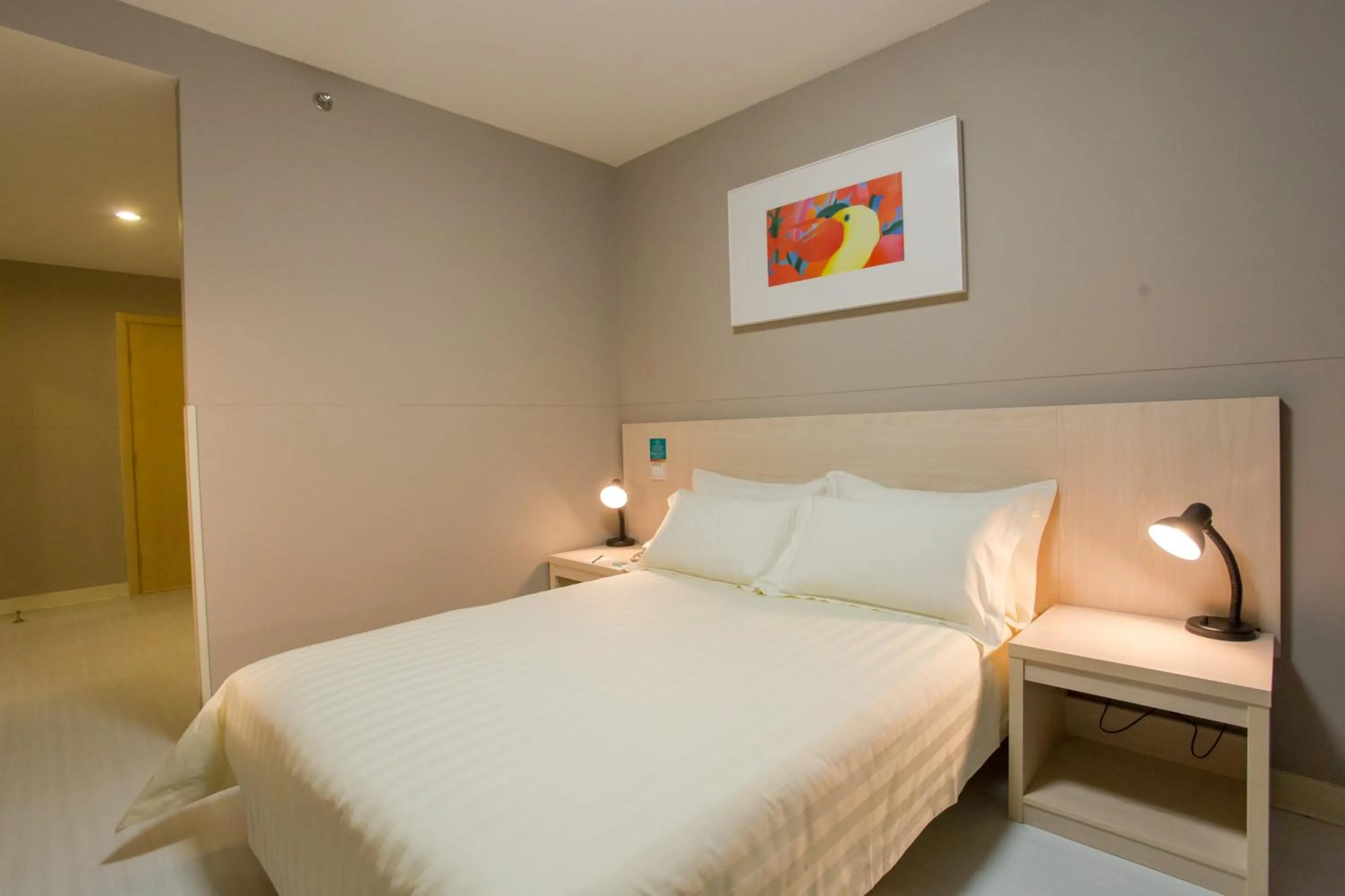 Bedroom in Jinjiang Inn Beijing Olympics Park