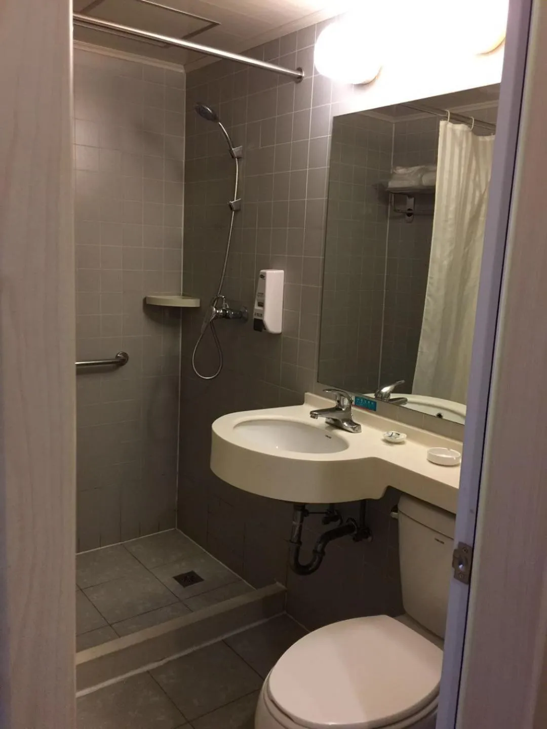 Bathroom in Jinjiang Inn Changzhi Bayi Square