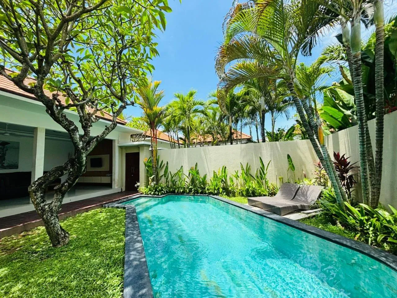 Swimming pool in Kubu Manggala Villas Seminyak