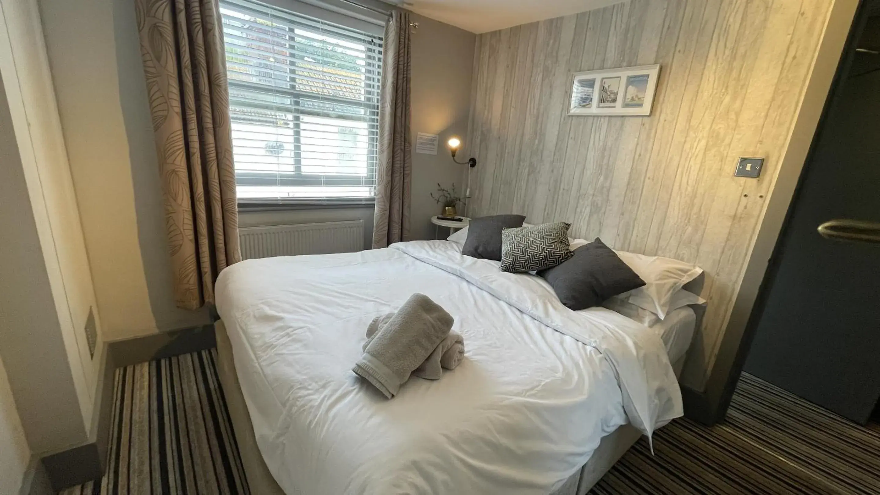 Bedroom, Bed in EI8HT Brighton Guest Accommodation Bedroom, Bed in EI8HT Brighton Guest Accommodation