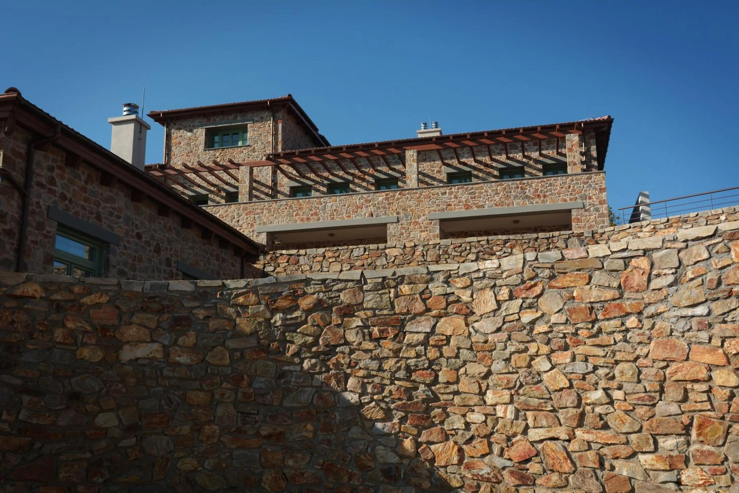 Property building in Foresta in Medias Mores