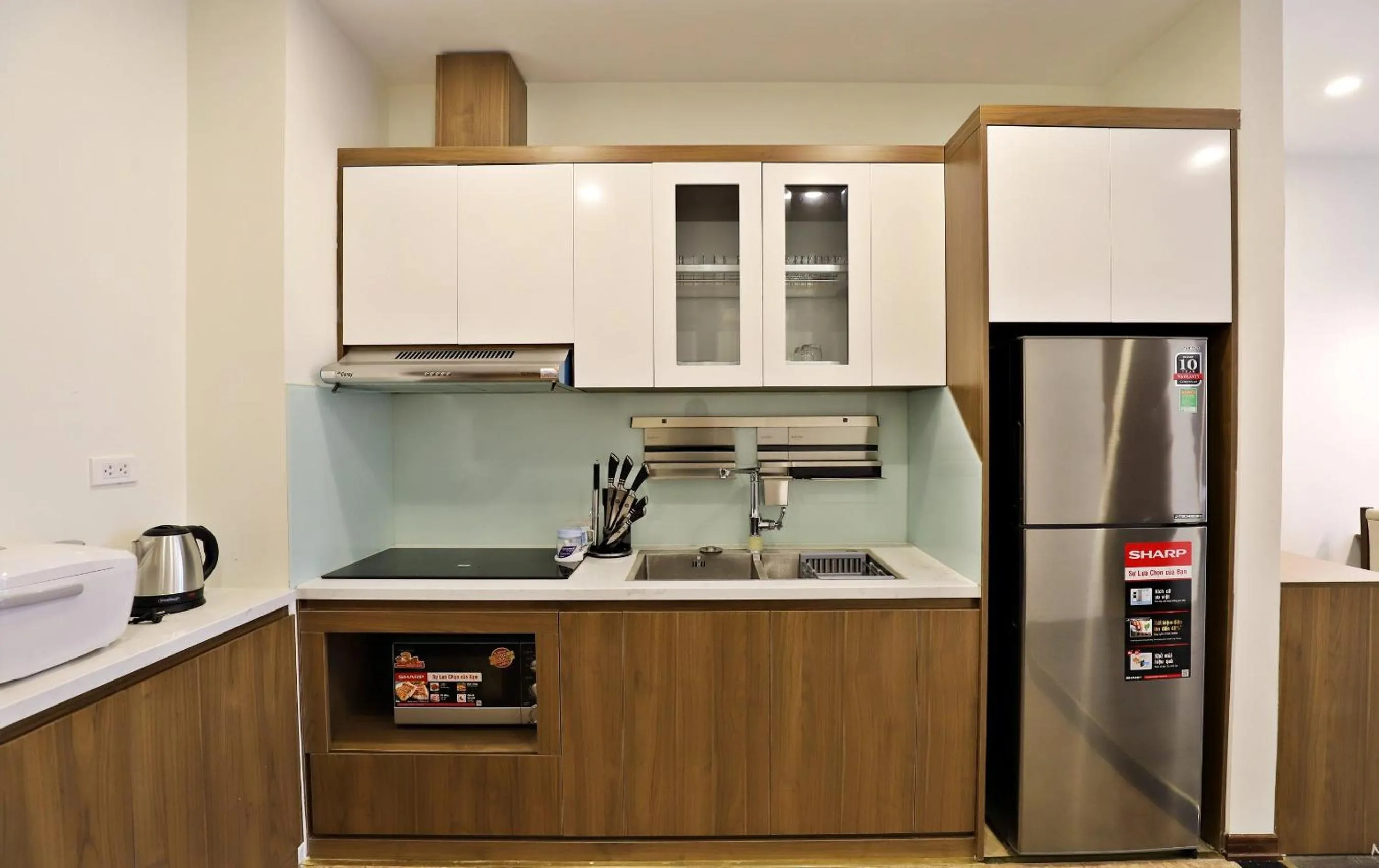 Kitchen or kitchenette in Luxe Paradise Suites Tay Ho