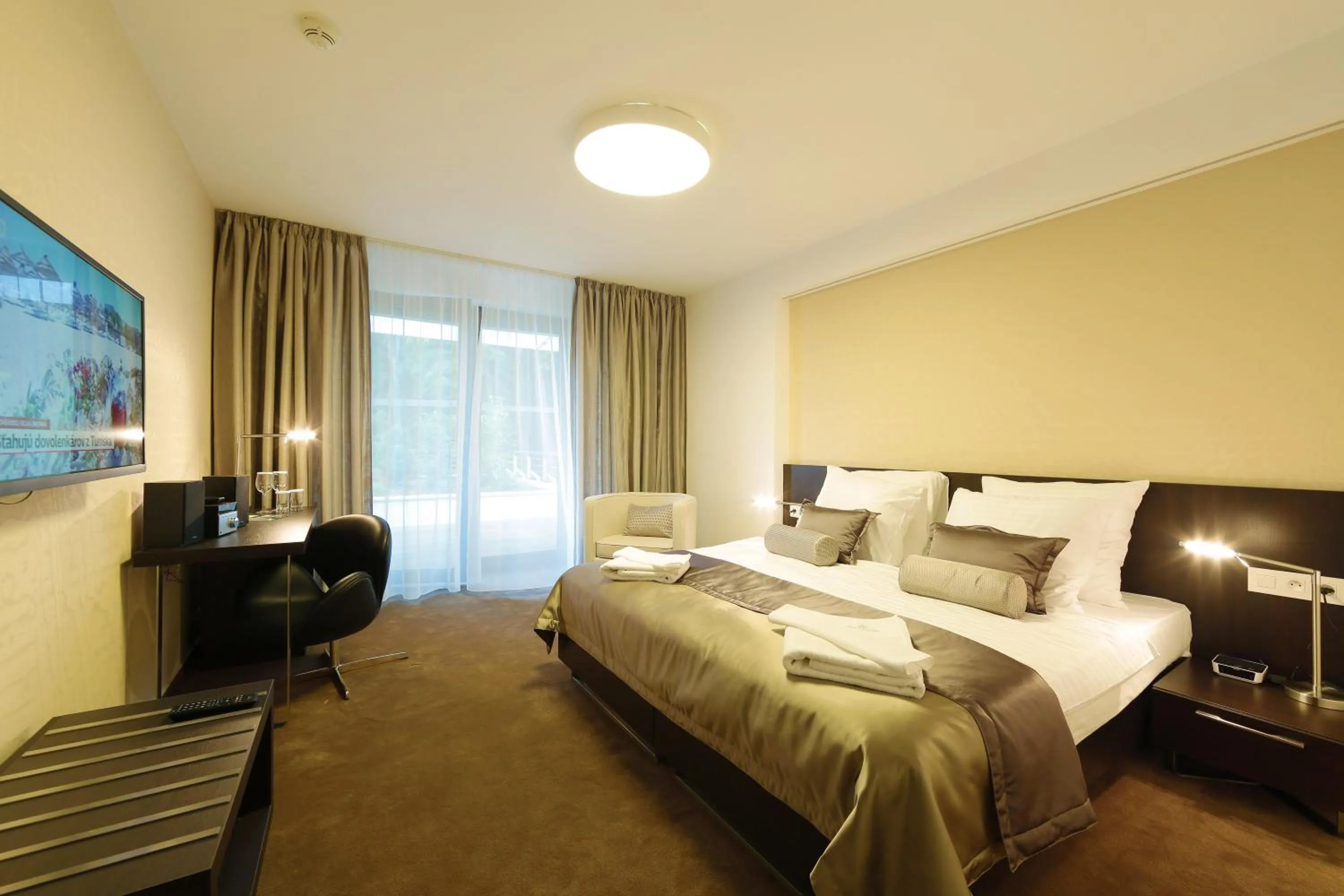 Photo of the whole room, Bed in Hotel Zelená Lagúna