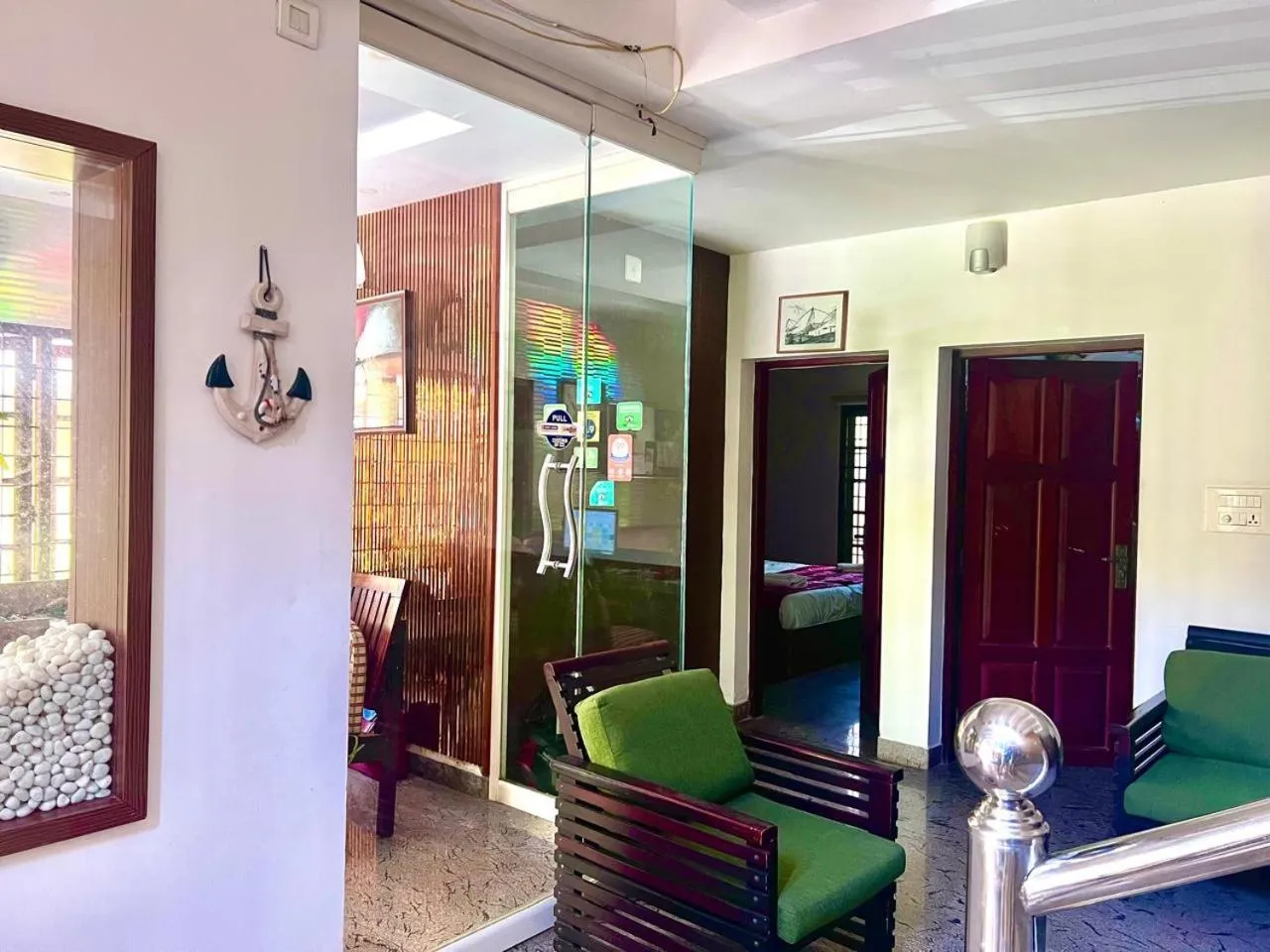 Living room in Fortkochi Beach Inn