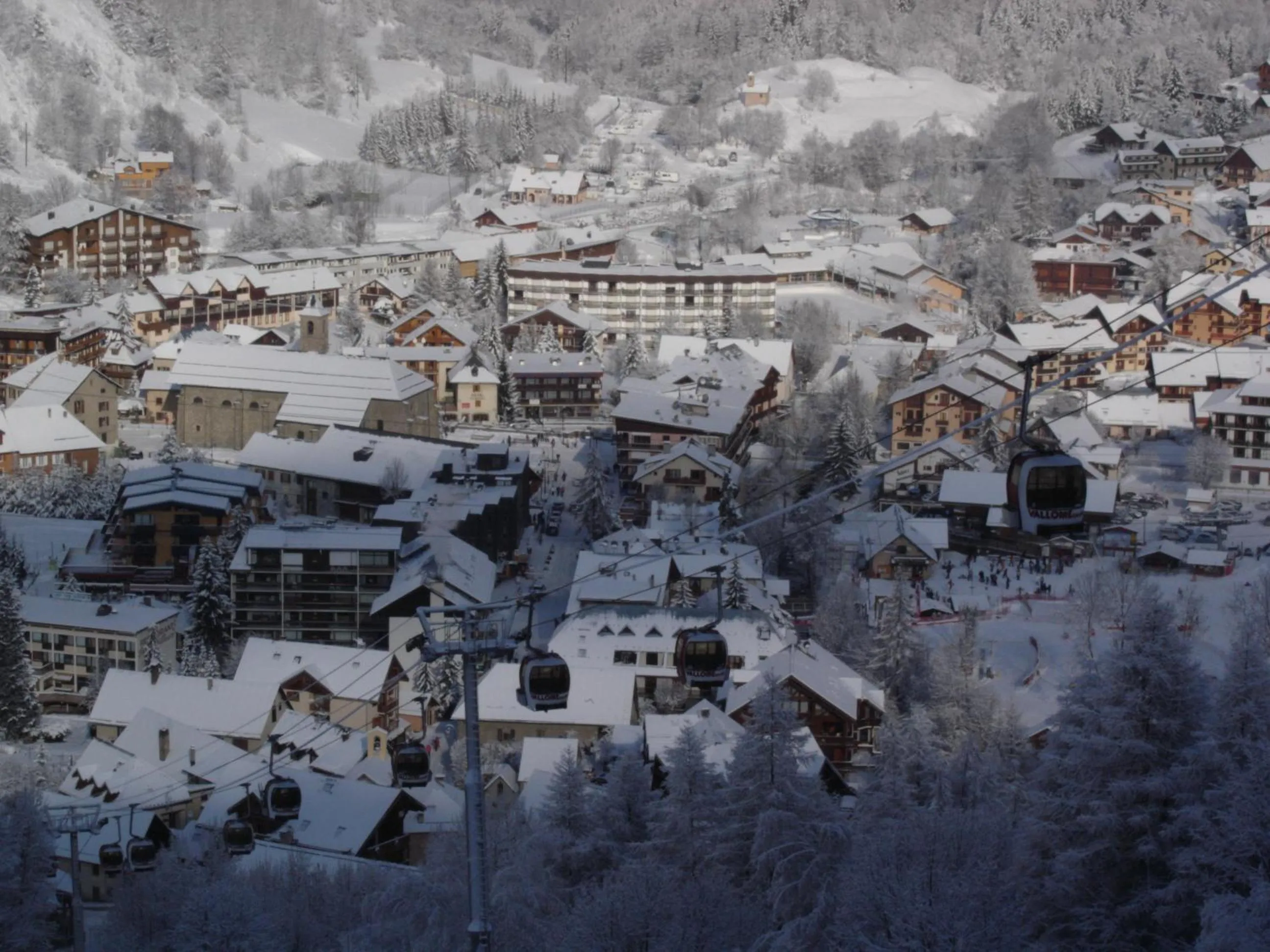 Neighbourhood in Aiguille Noire