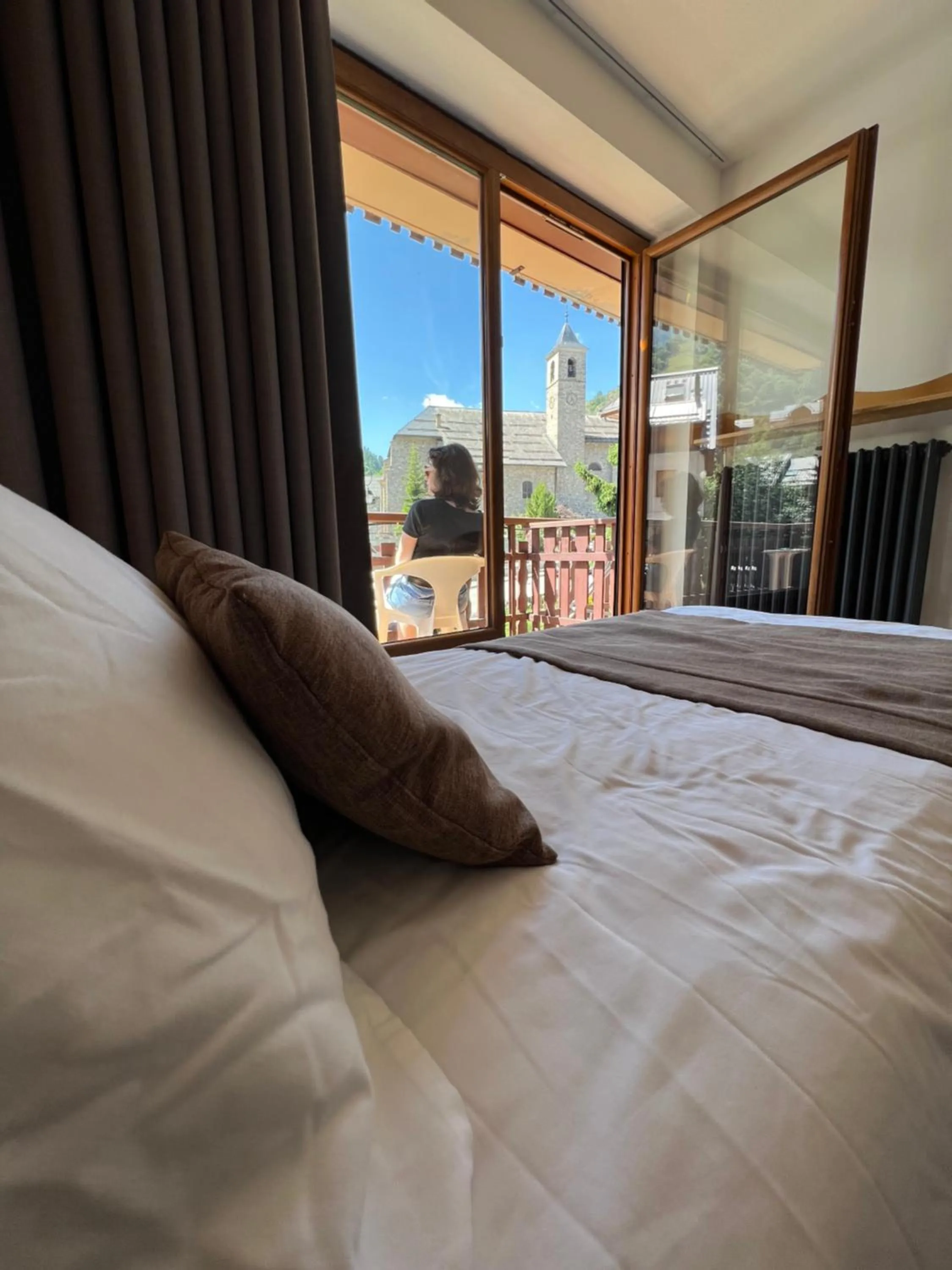 Bed in Aiguille Noire