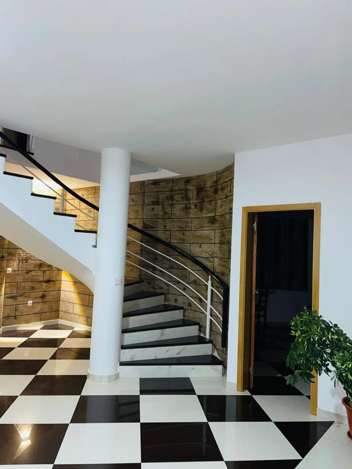 Large Double or Twin Room - single occupancy in Residencial Sol Point Art