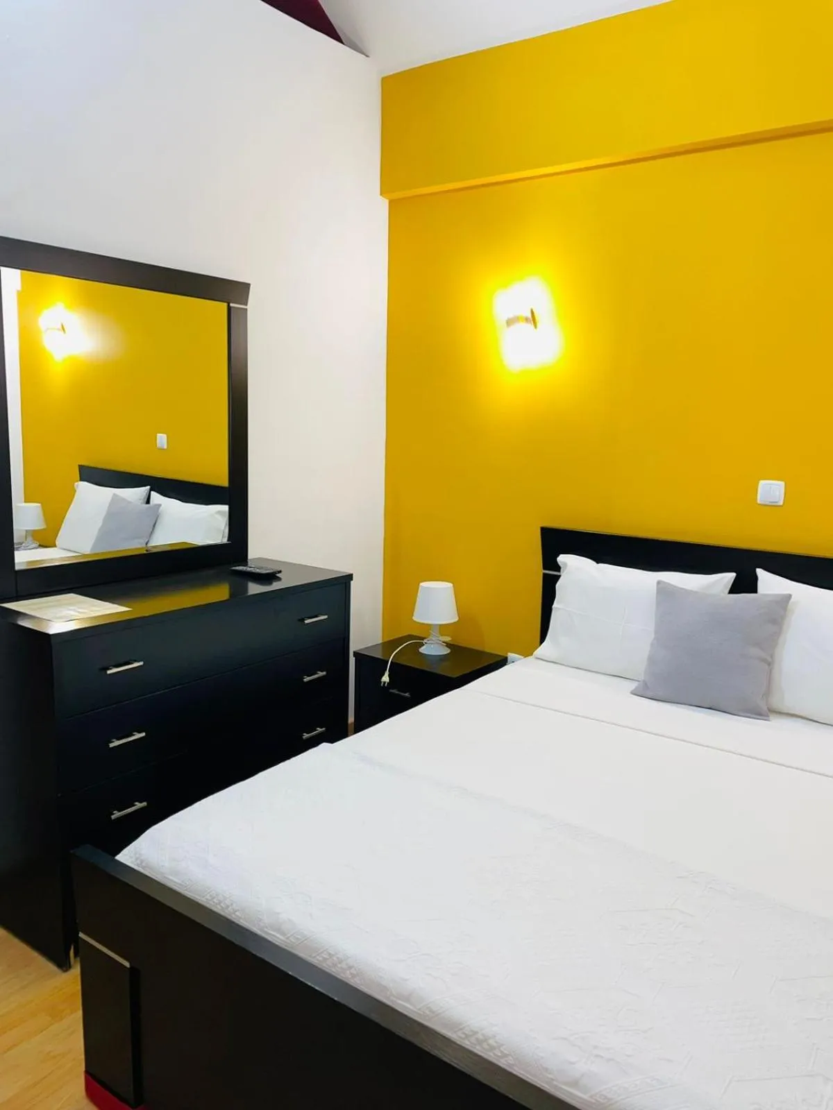 Double Room with Terrace - single occupancy in Residencial Sol Point Art