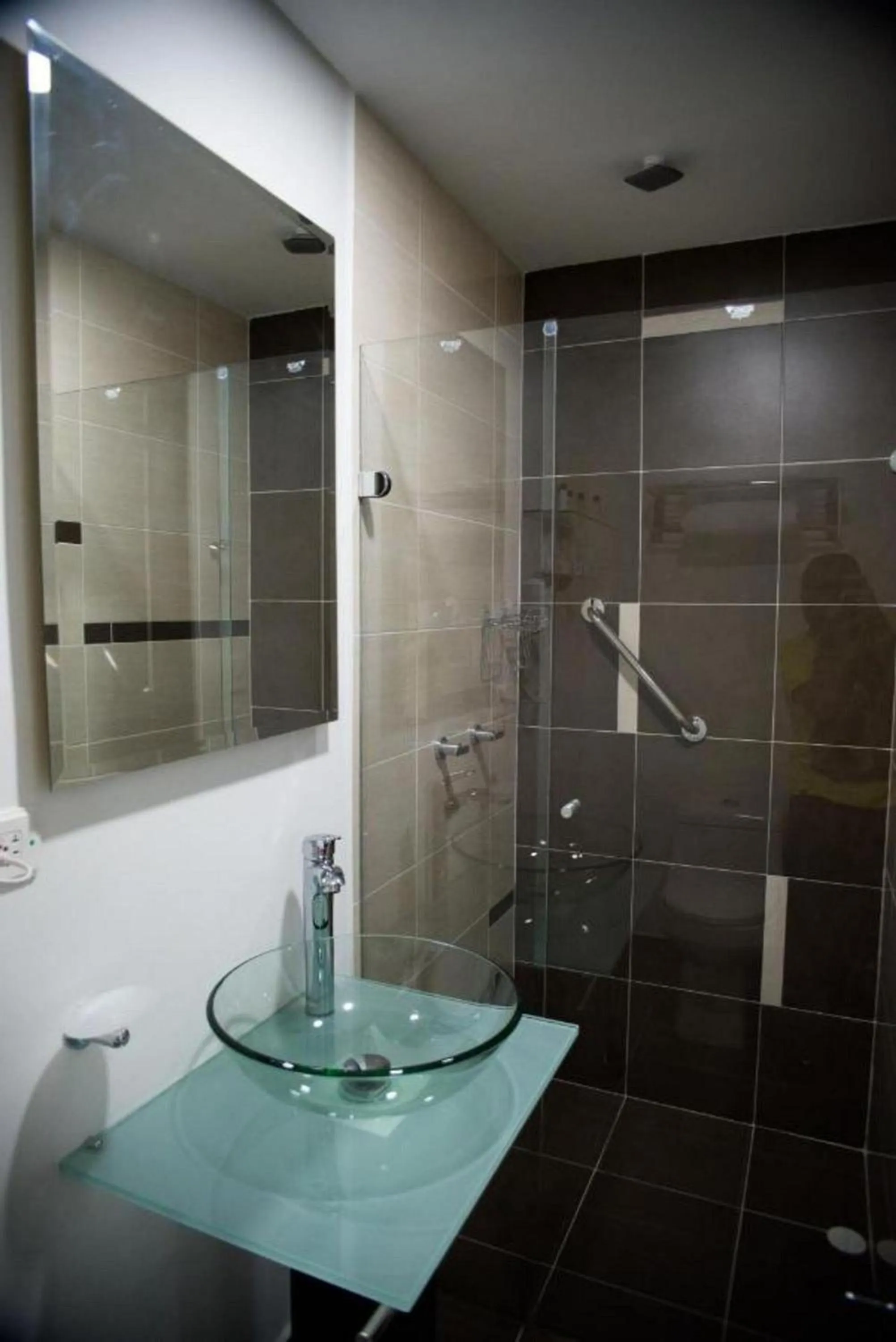 Toilet in Hotel Piaro In Suites